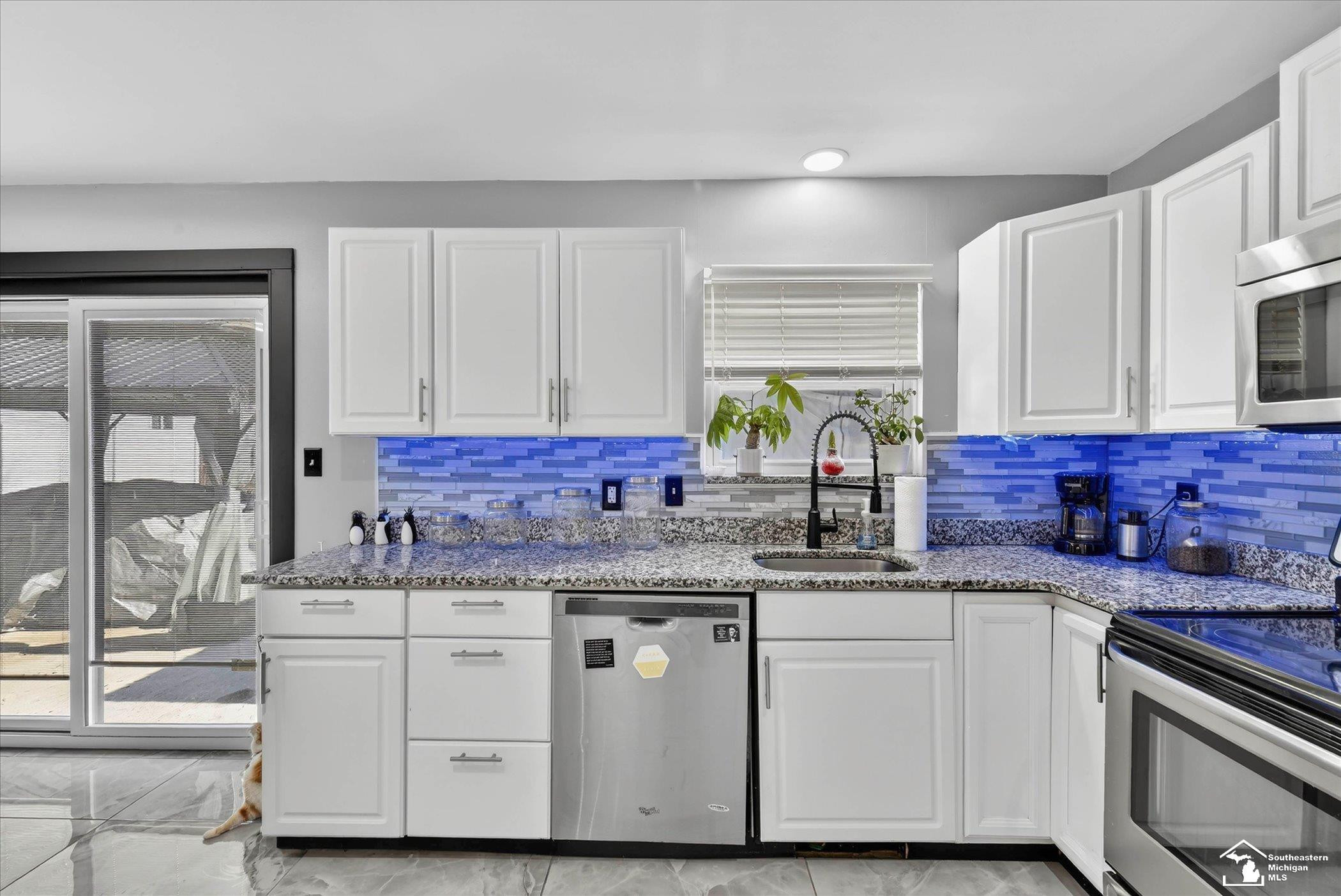 7060 Brookside Drive, Lambertville, MI 48144 — Photo 19
