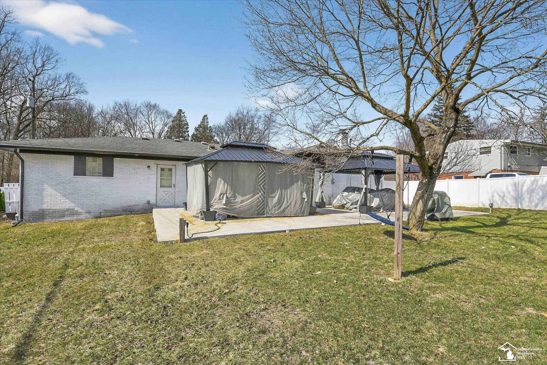 7060 Brookside Drive, Lambertville, MI 48144 — Photo 47