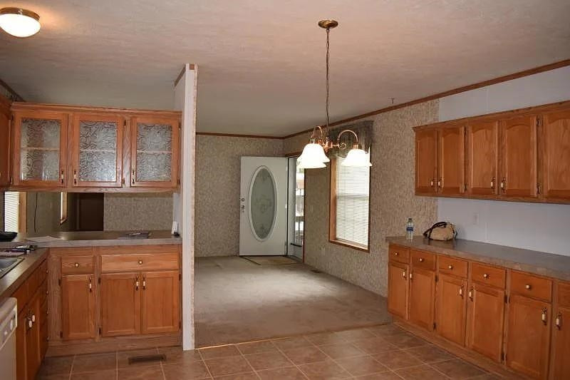 1519 W Ridgeview Drive, Lapeer, MI 48446 — Photo 3