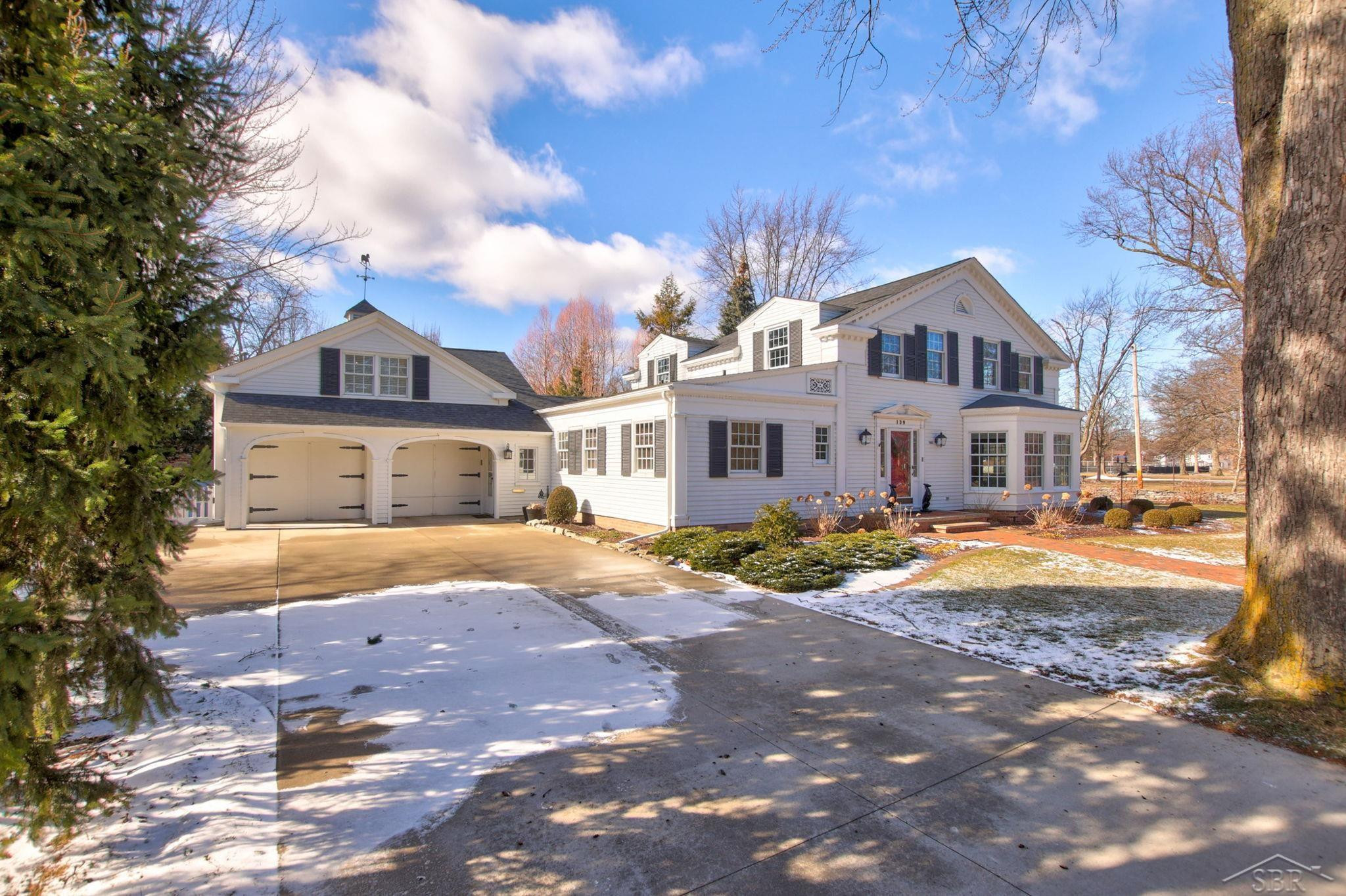 139 Carroll Boulevard, Bay City, MI 48708 — Photo 2
