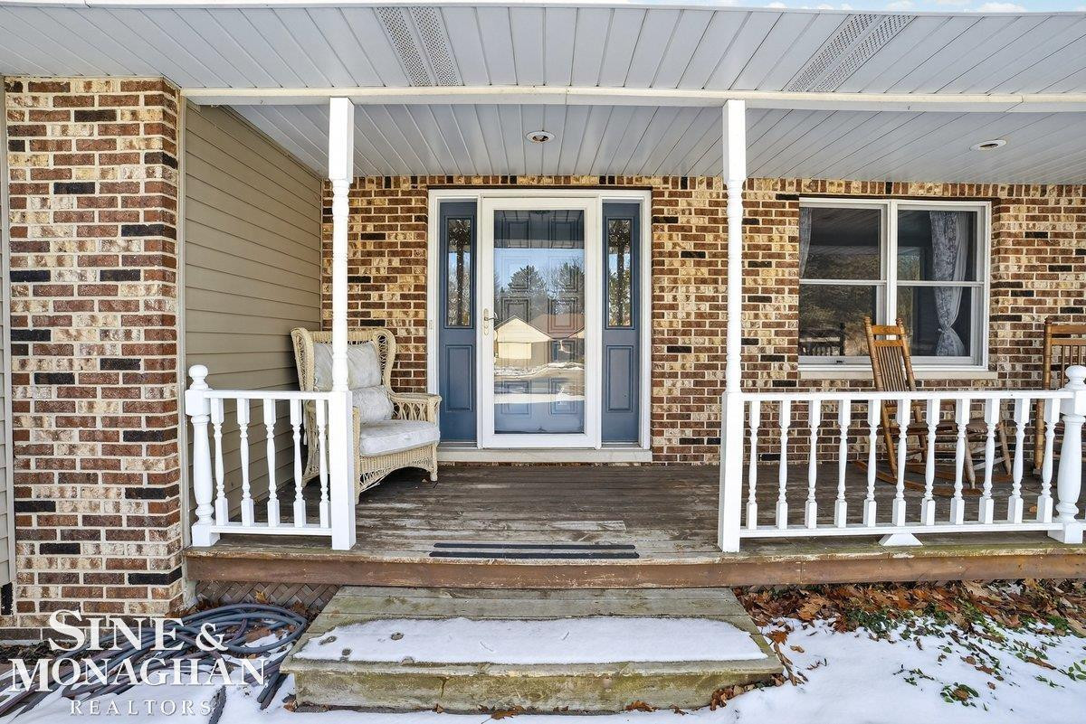 745 Victorian Woods Court, Marysville, MI 48040 — Photo 3