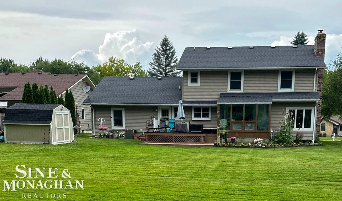 745 Victorian Woods Court, Marysville, MI 48040 — Photo 5