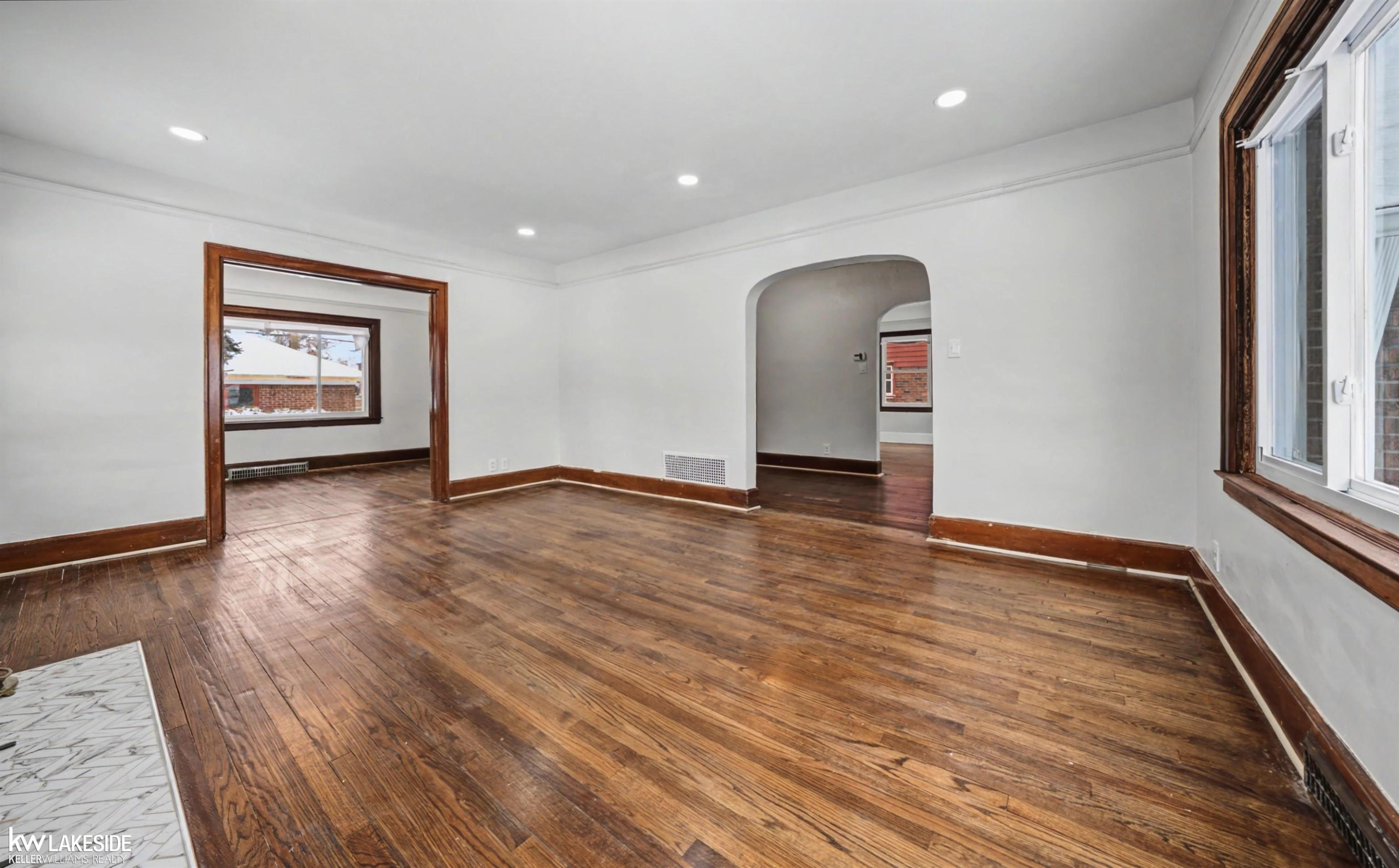 14054 Woodmont Avenue, Detroit, MI 48227 — Photo 9