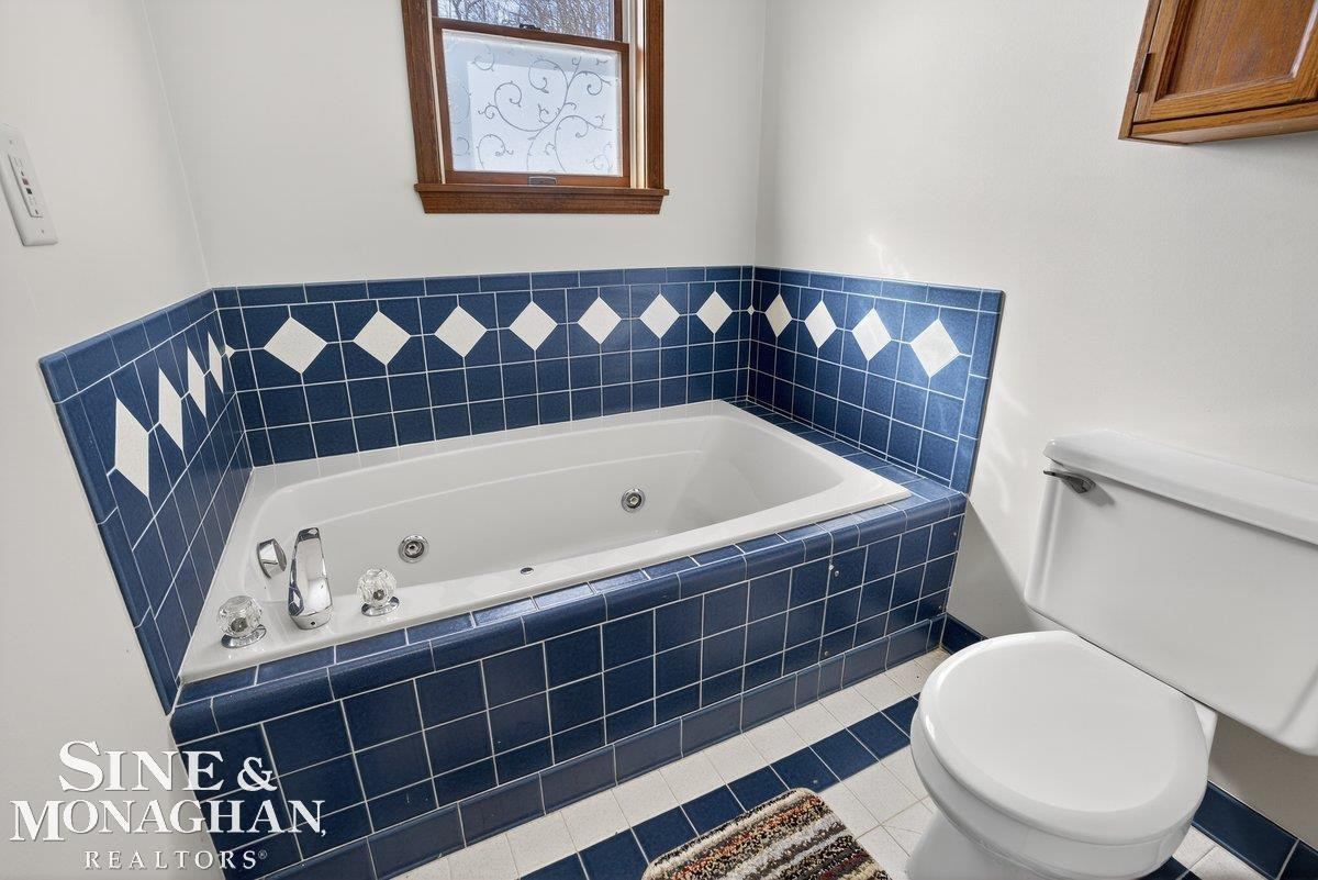 745 Victorian Woods Court, Marysville, MI 48040 — Photo 39