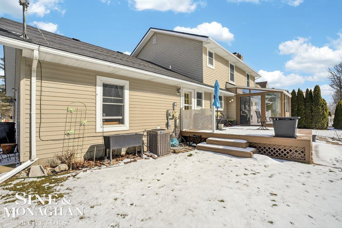 745 Victorian Woods Court, Marysville, MI 48040 — Photo 57