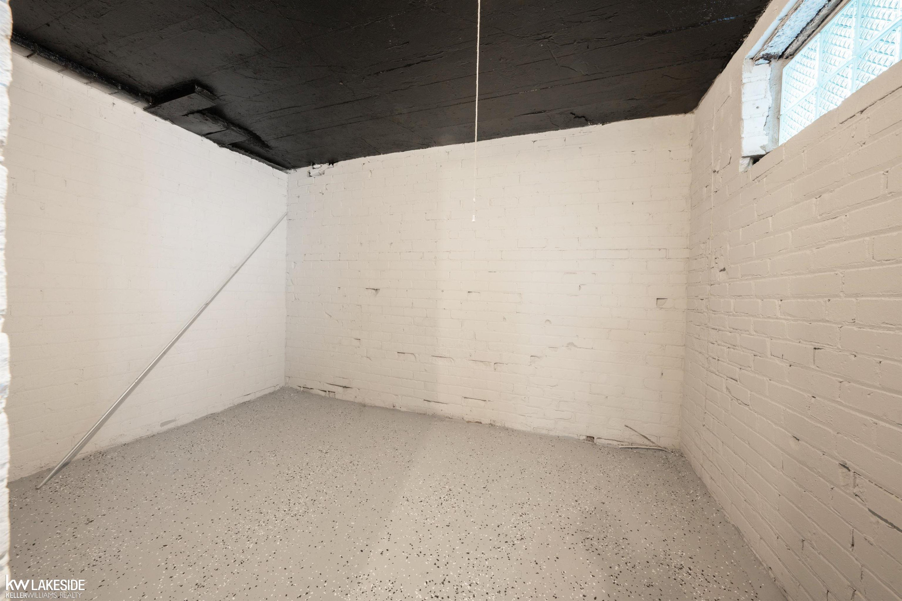 14054 Woodmont Avenue, Detroit, MI 48227 — Photo 40