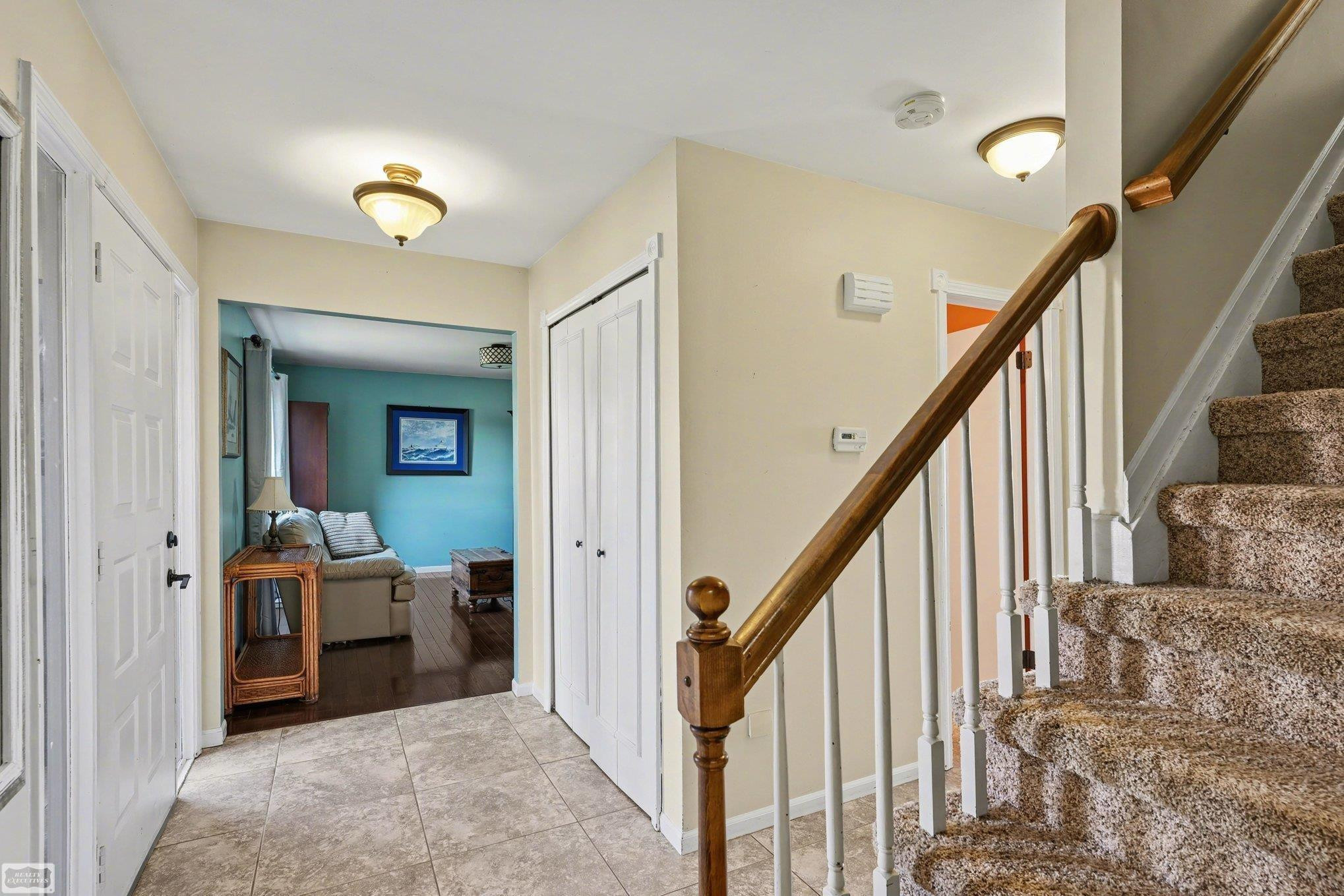 48088 Greenbriar Drive, Macomb, MI 48044 — Photo 5