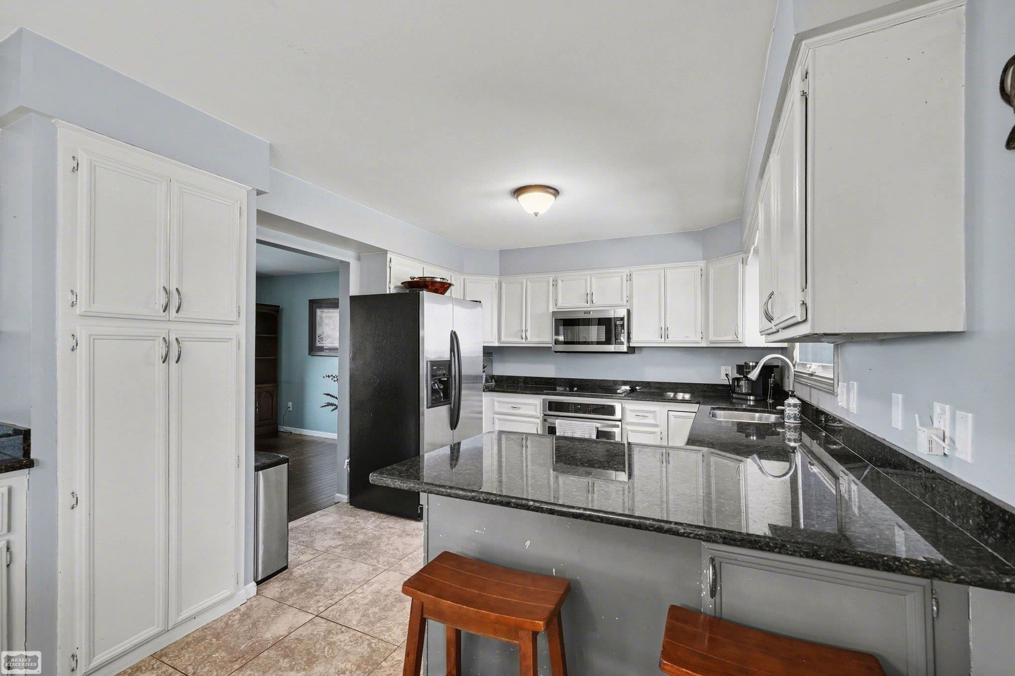 48088 Greenbriar Drive, Macomb, MI 48044 — Photo 13