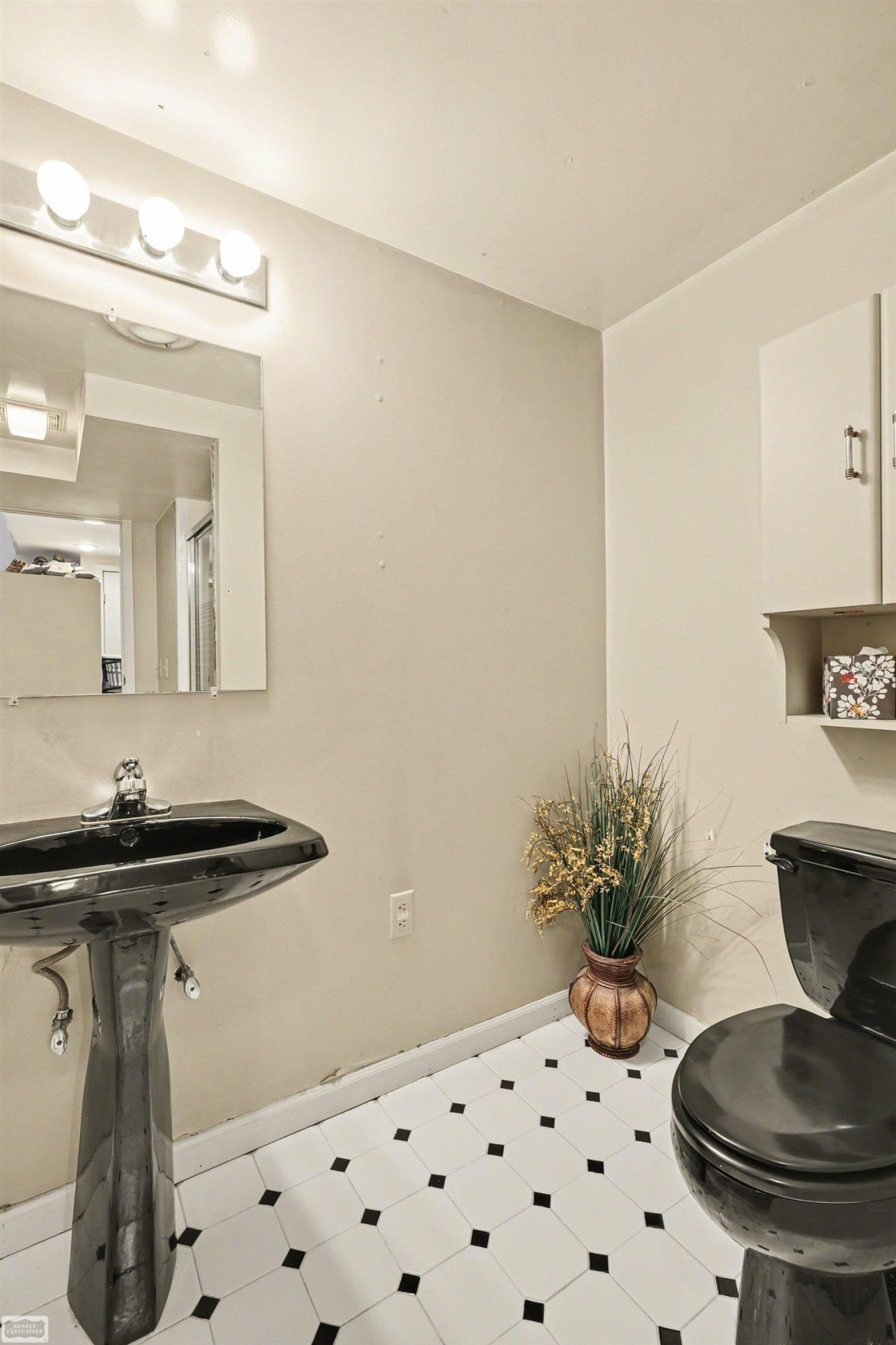 48088 Greenbriar Drive, Macomb, MI 48044 — Photo 25