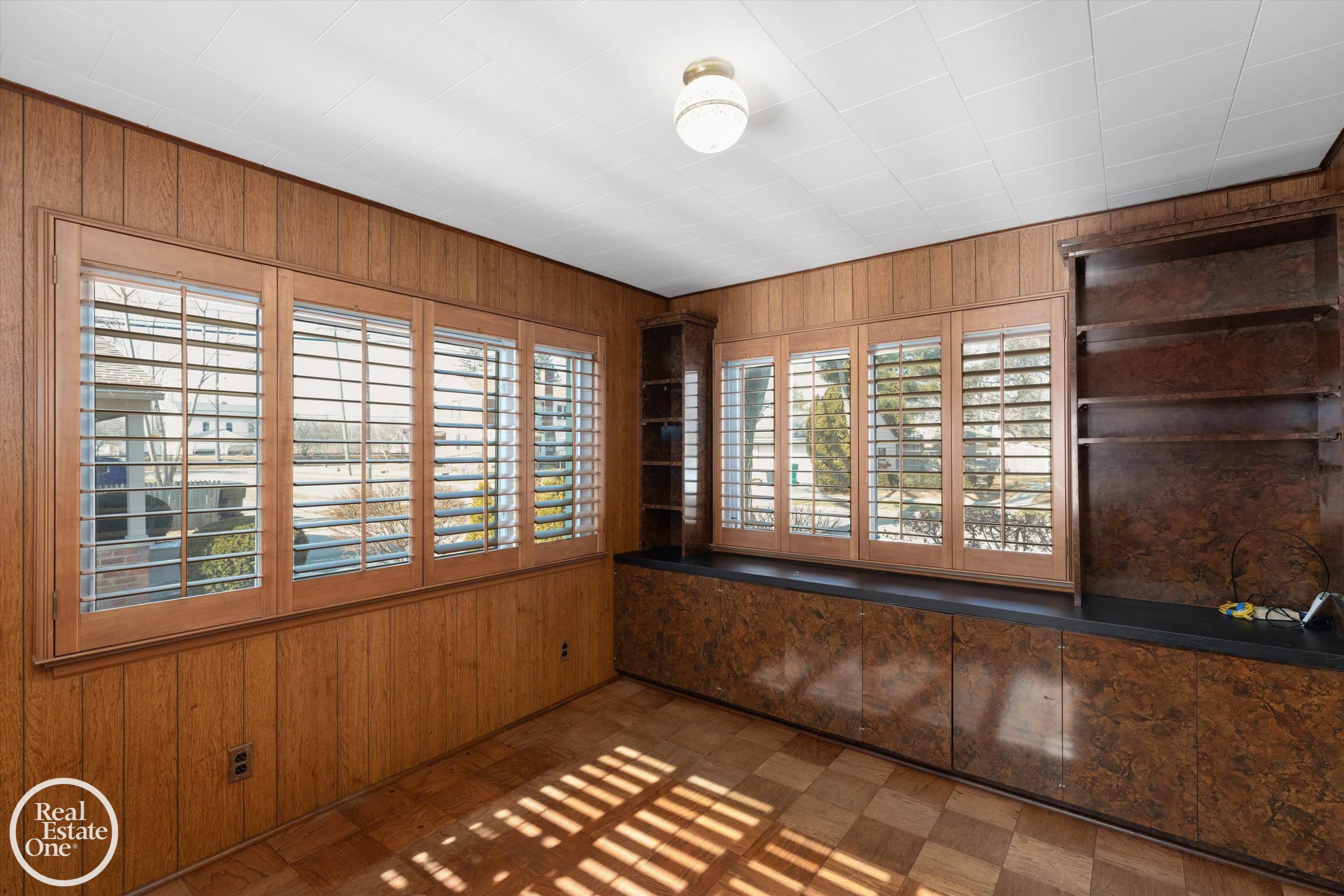 785 Barrington Road, Grosse Pointe Park, MI 48230 — Photo 12