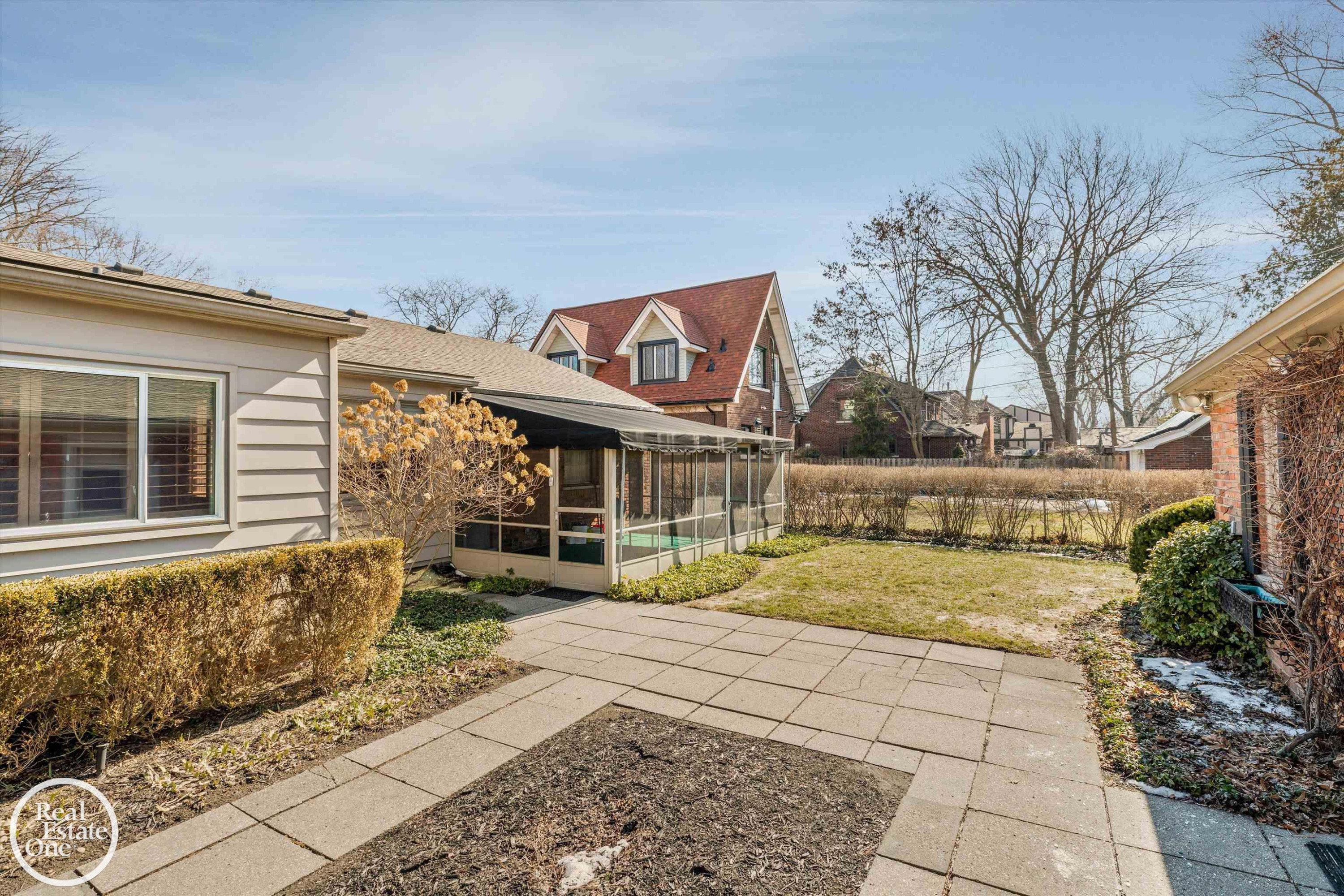 785 Barrington Road, Grosse Pointe Park, MI 48230 — Photo 33
