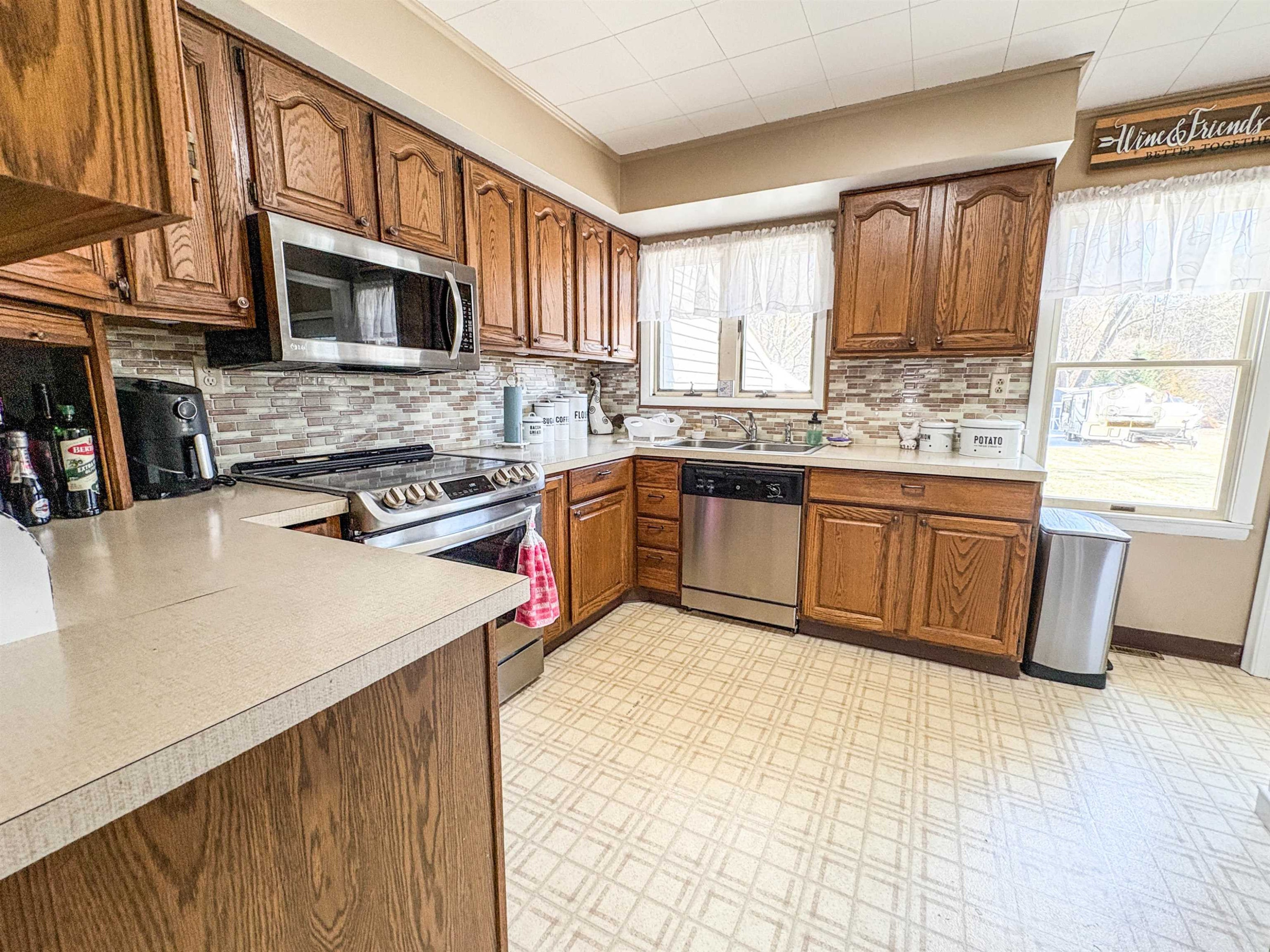 6058 Mckinley Road, Flushing, MI 48433 — Photo 11