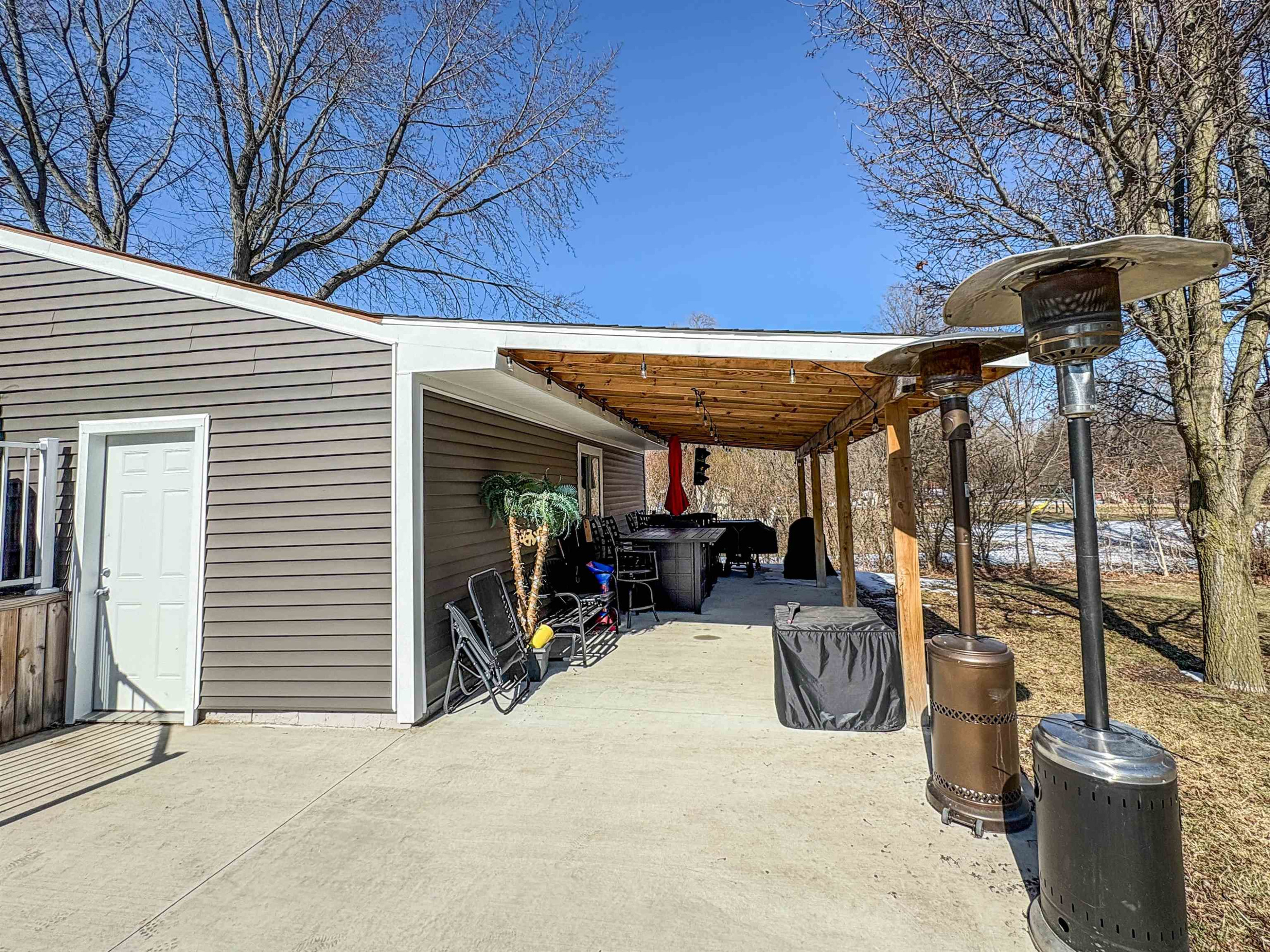6058 Mckinley Road, Flushing, MI 48433 — Photo 37