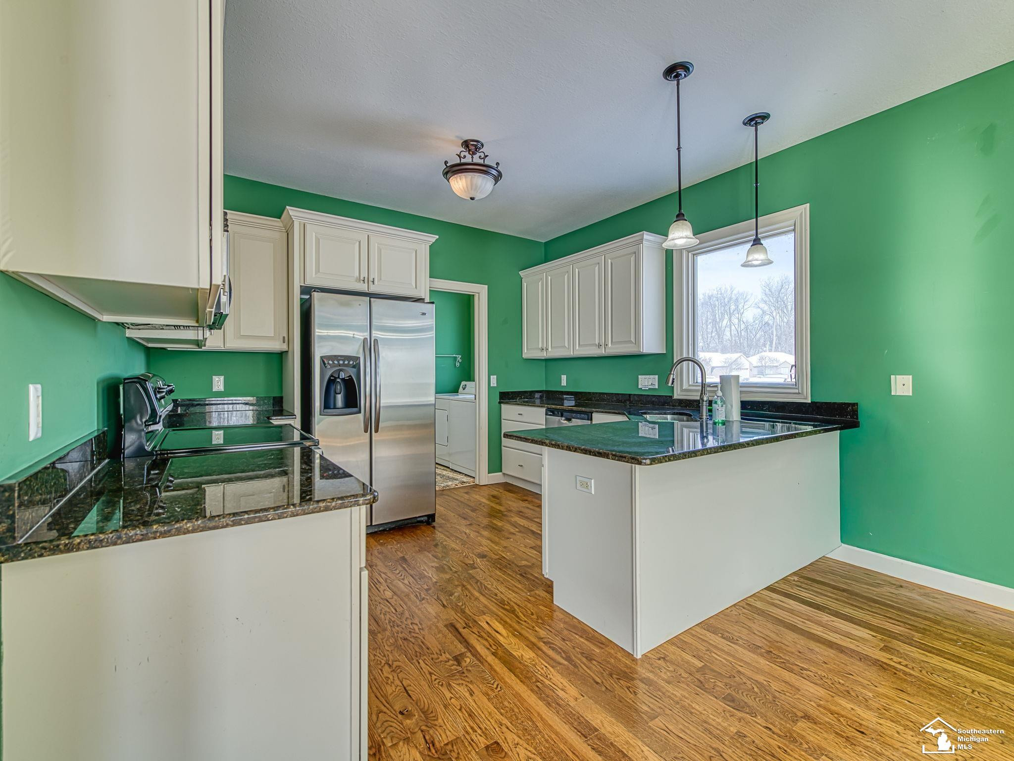 568 Rose Crest Boulevard, Monroe, MI 48162 — Photo 3