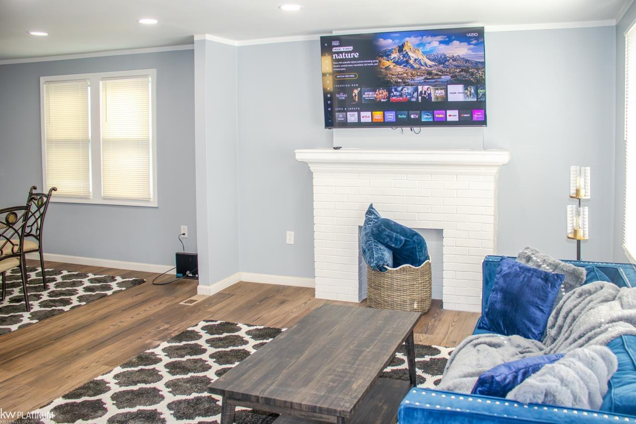 11835 Sanford Street - Photo 3