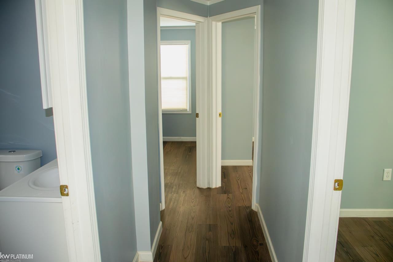 11835 Sanford Street, Detroit, MI 48205 — Photo 9