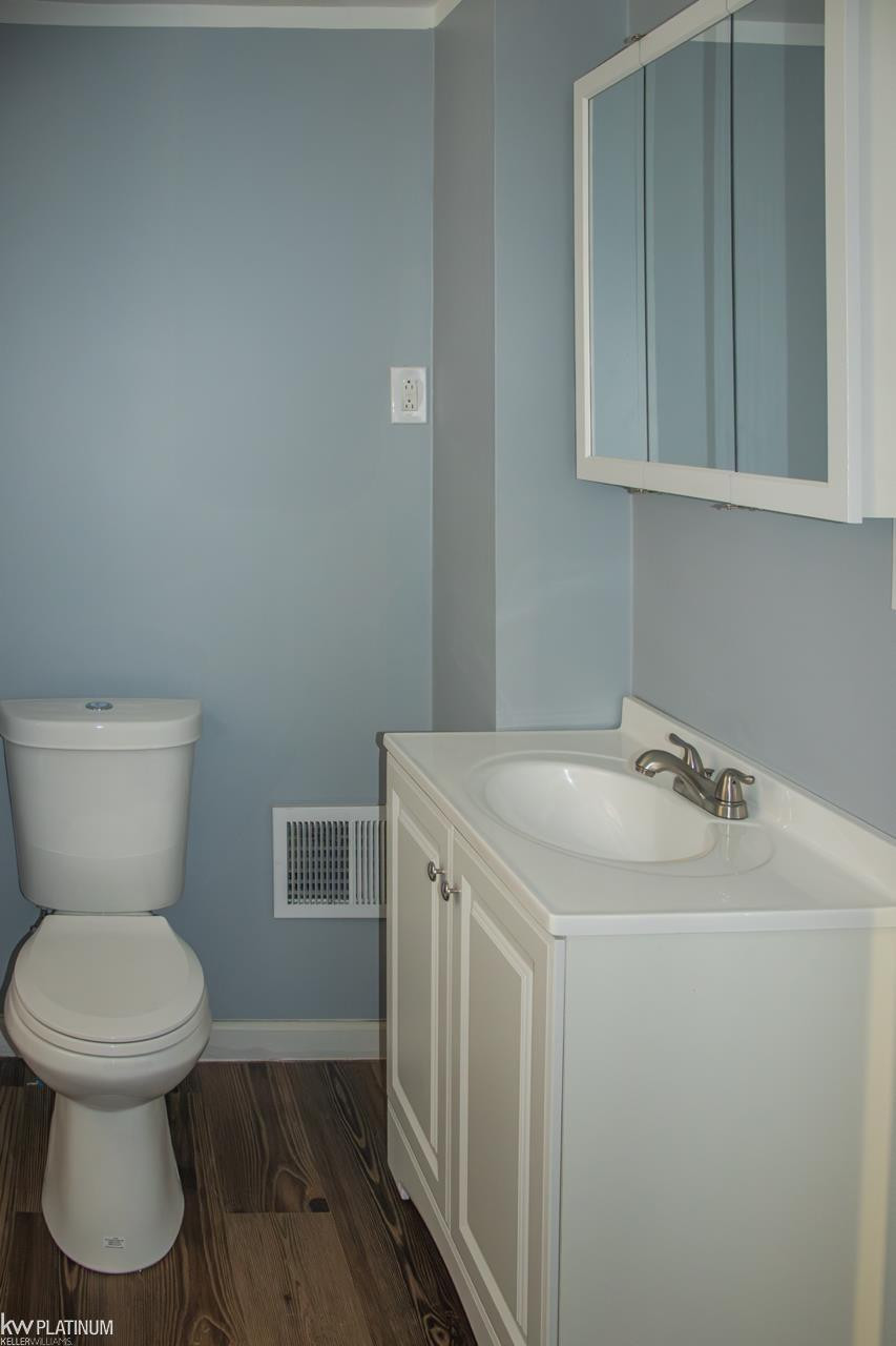 11835 Sanford Street, Detroit, MI 48205 — Photo 16
