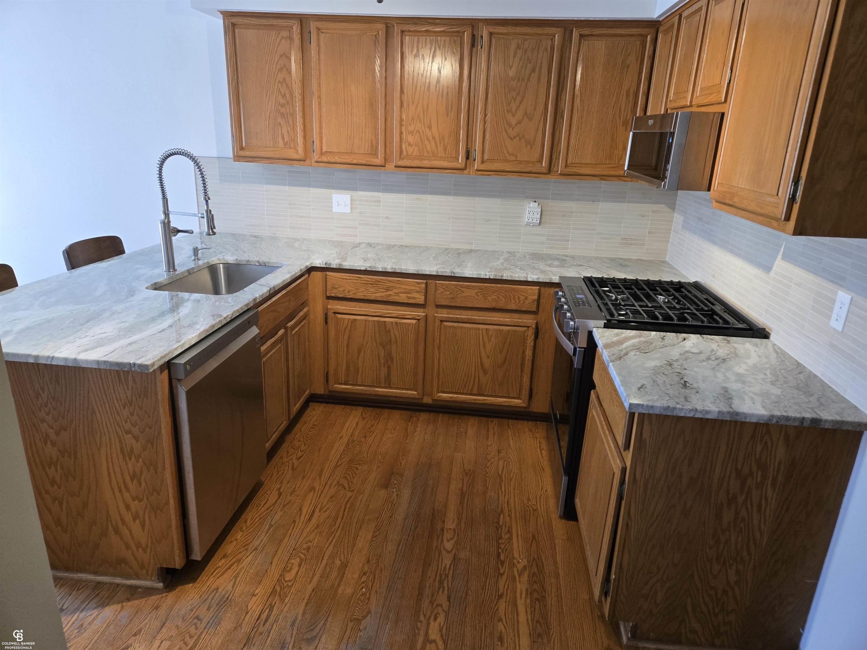 43042 W Kirkwood Drive, Clinton Twp, MI 48038 — Photo 7