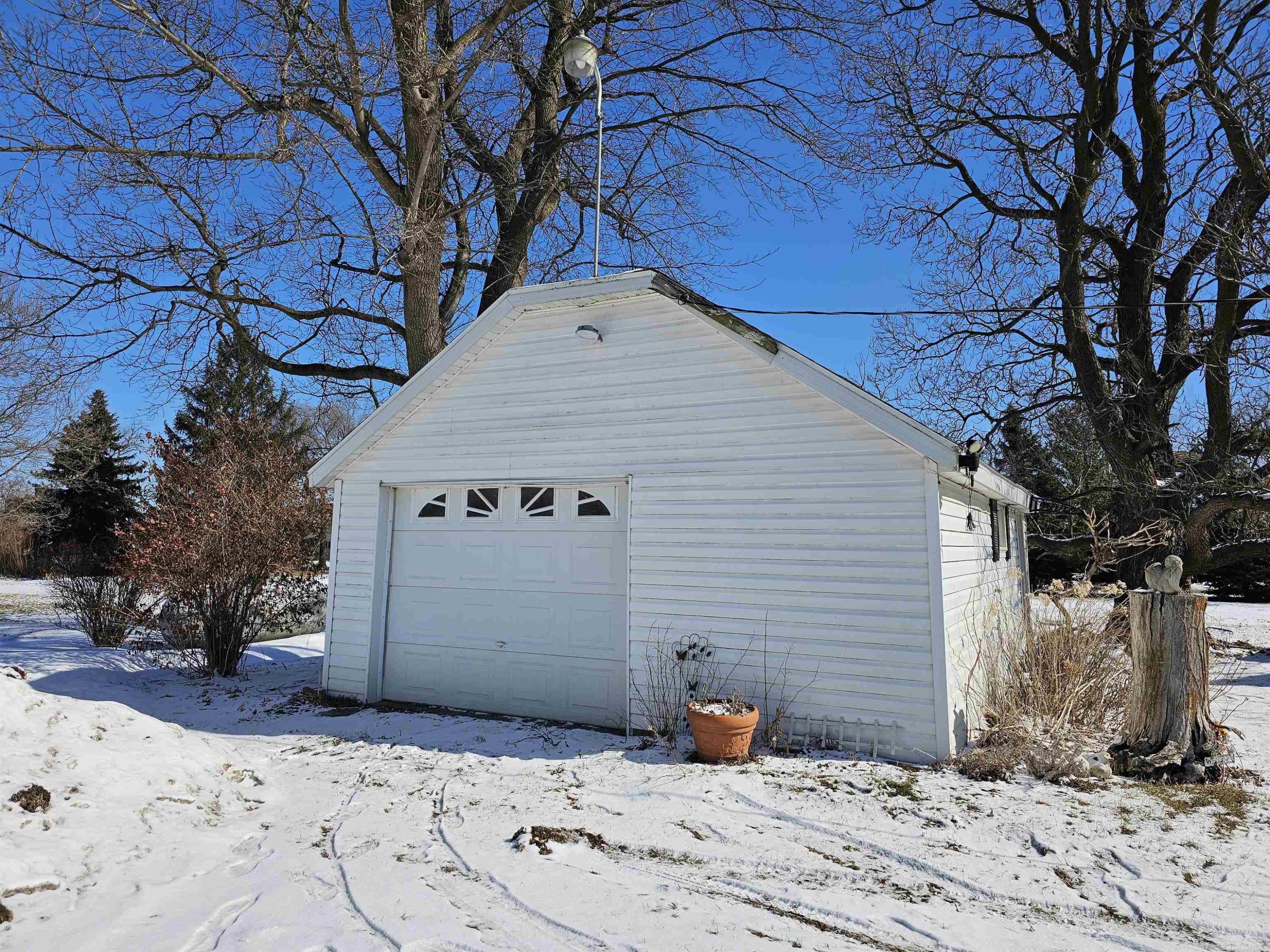 865 Deckerville Road, Deckerville, MI 48427 — Photo 12