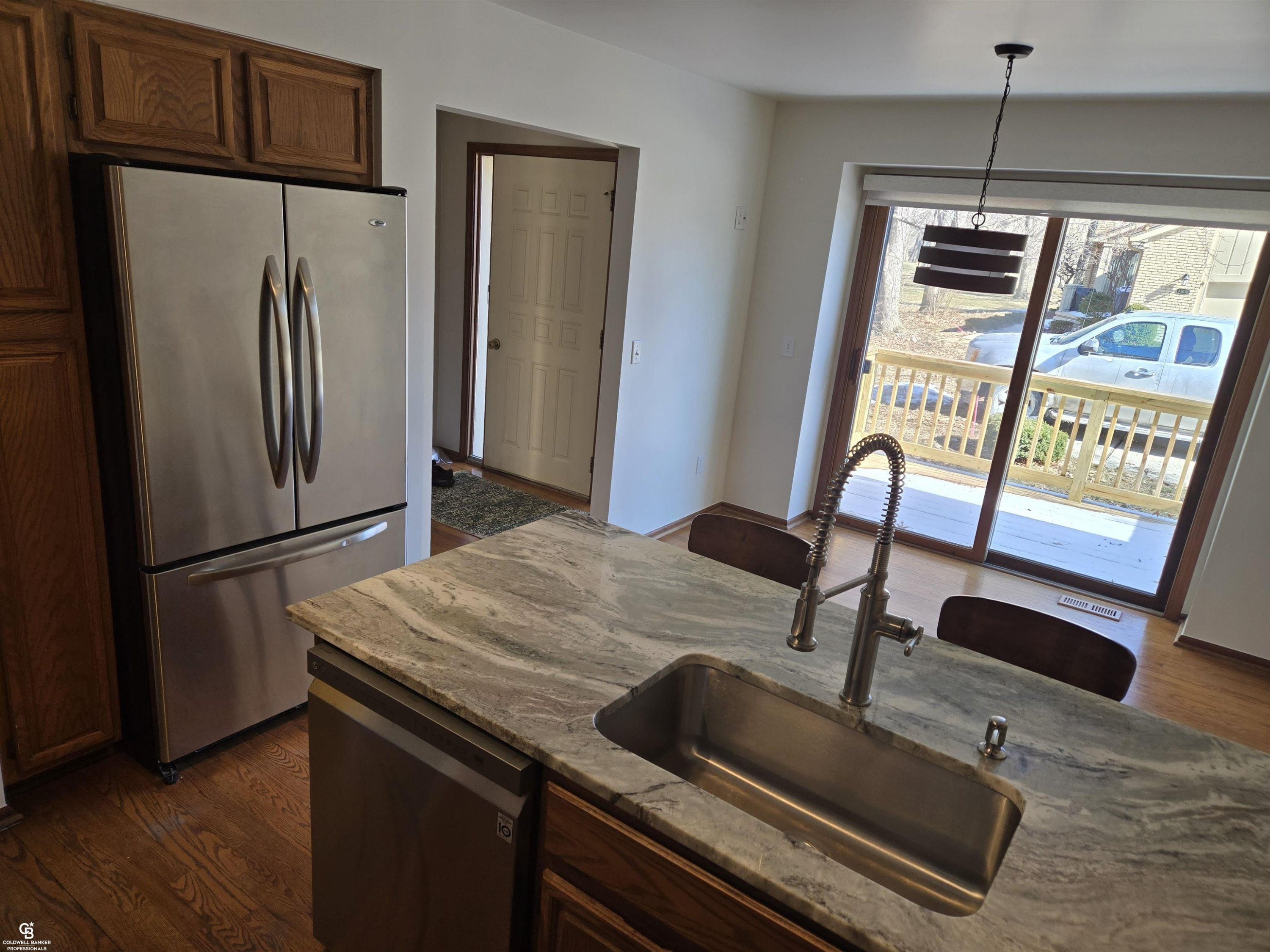 43042 W Kirkwood Drive, Clinton Twp, MI 48038 — Photo 8