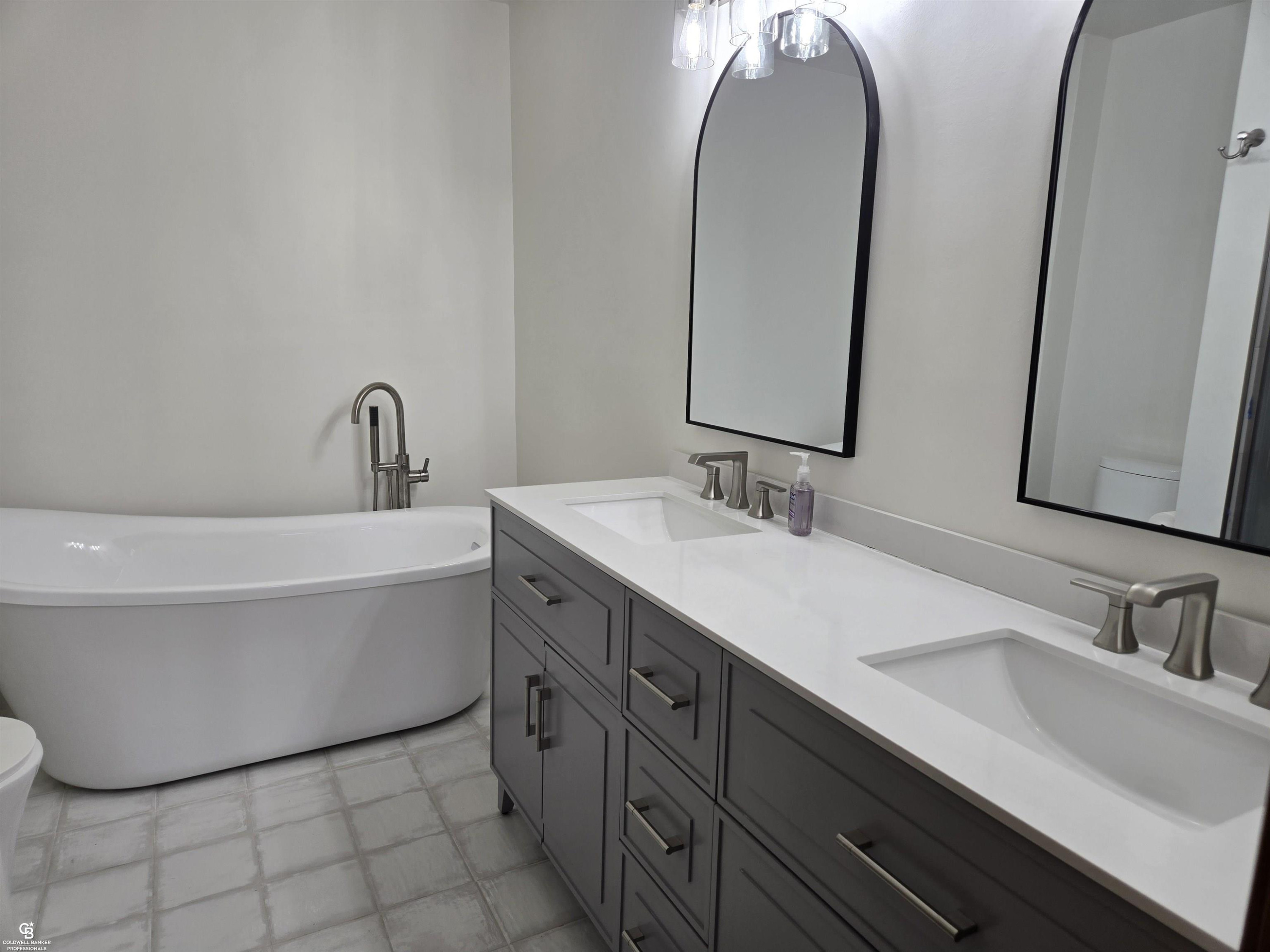 43042 W Kirkwood Drive, Clinton Twp, MI 48038 — Photo 19
