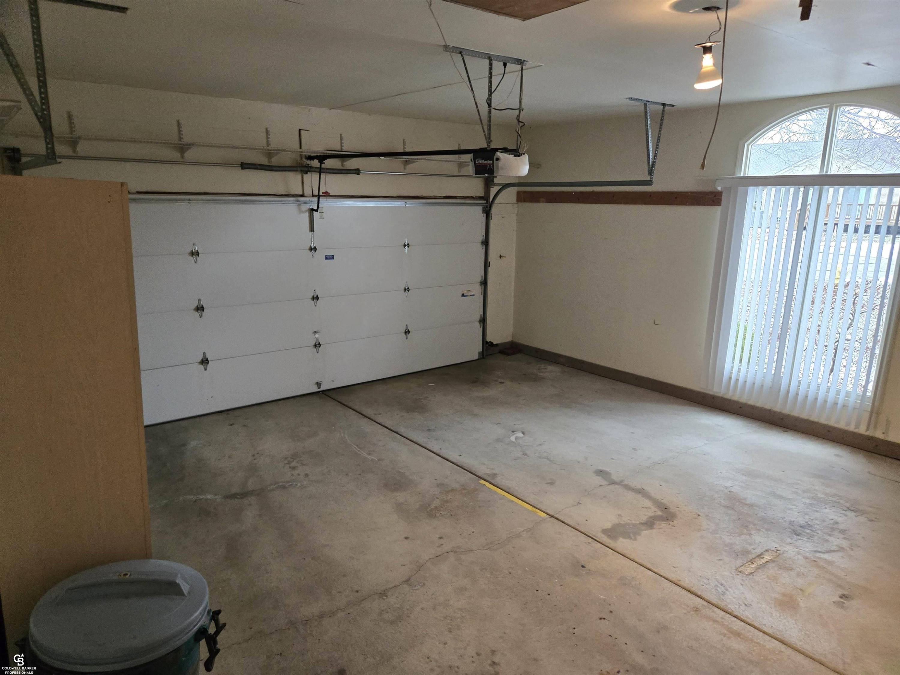 43042 W Kirkwood Drive, Clinton Twp, MI 48038 — Photo 35