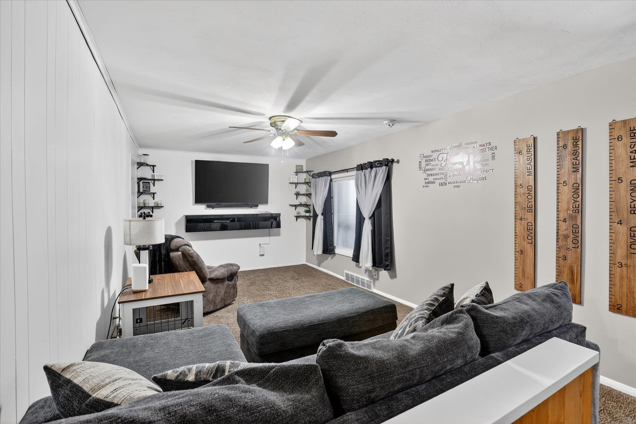 2138 E Whittemore Avenue, Burton, MI 48529 — Photo 9