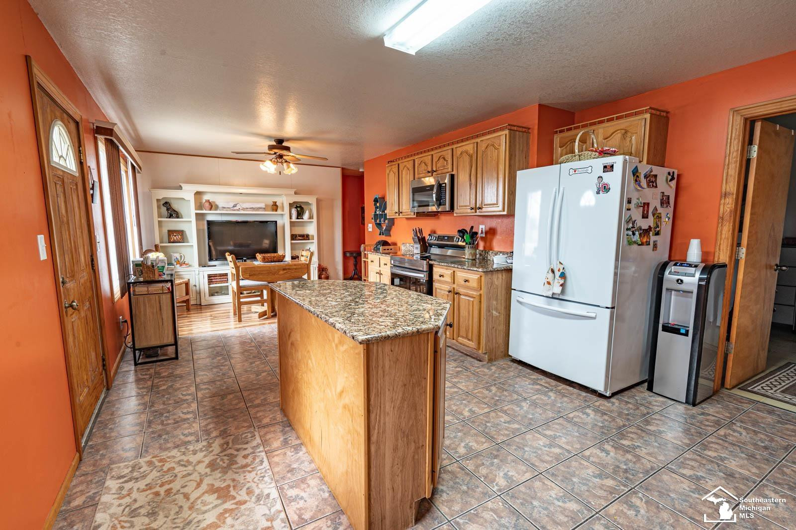 330 E Rauch Road, Temperance, MI 48182 — Photo 8