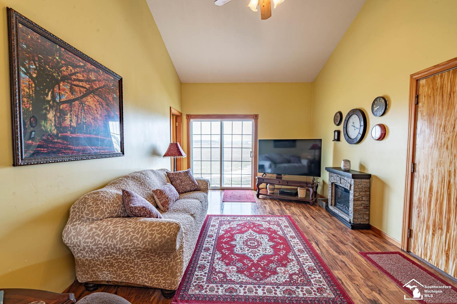 330 E Rauch Road, Temperance, MI 48182 — Photo 17