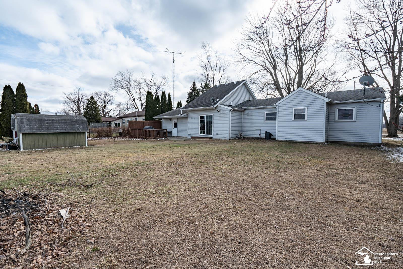 330 E Rauch Road, Temperance, MI 48182 — Photo 32
