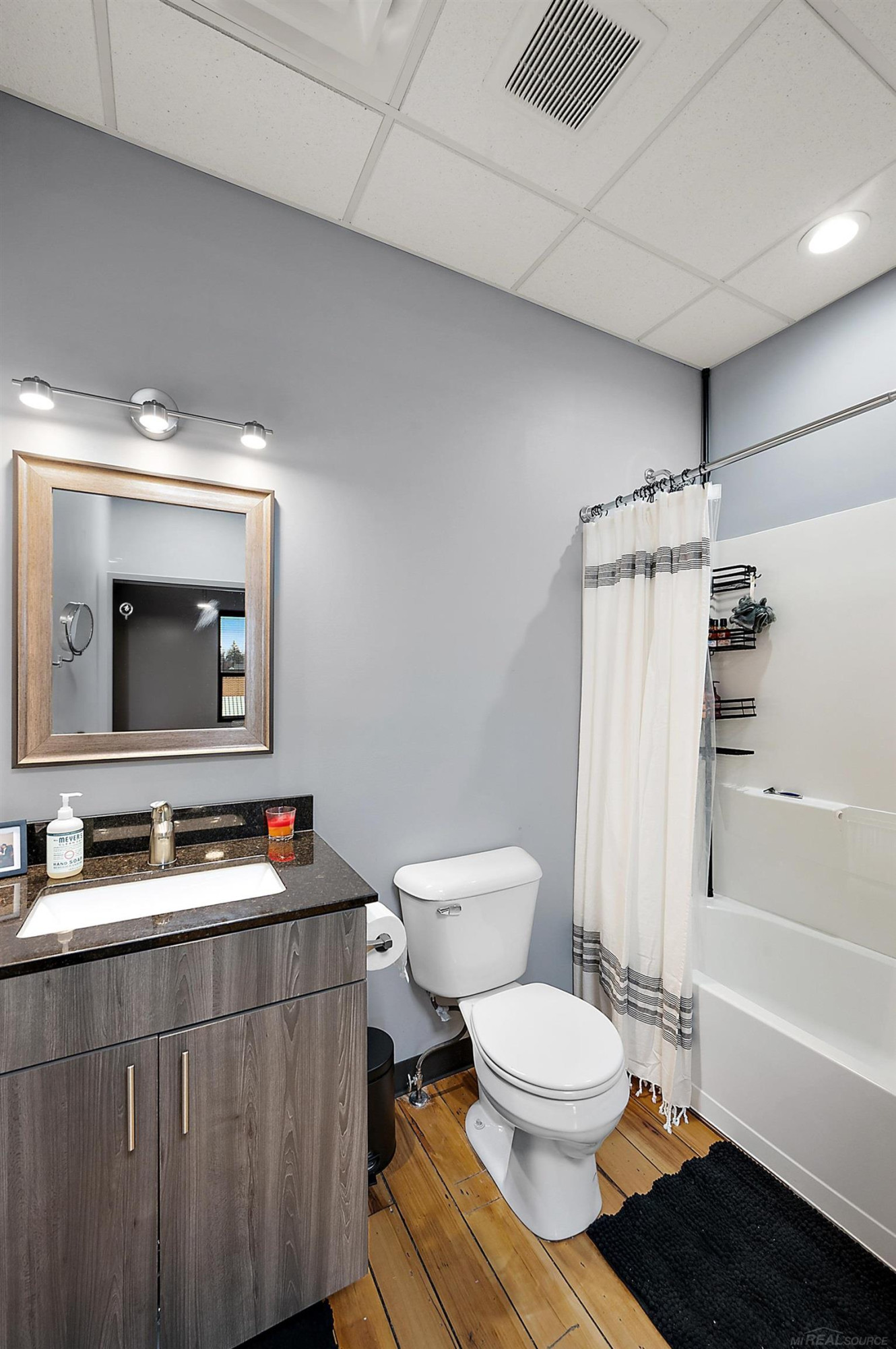 112 E Third Street, Imlay City, MI 48444 — Photo 12