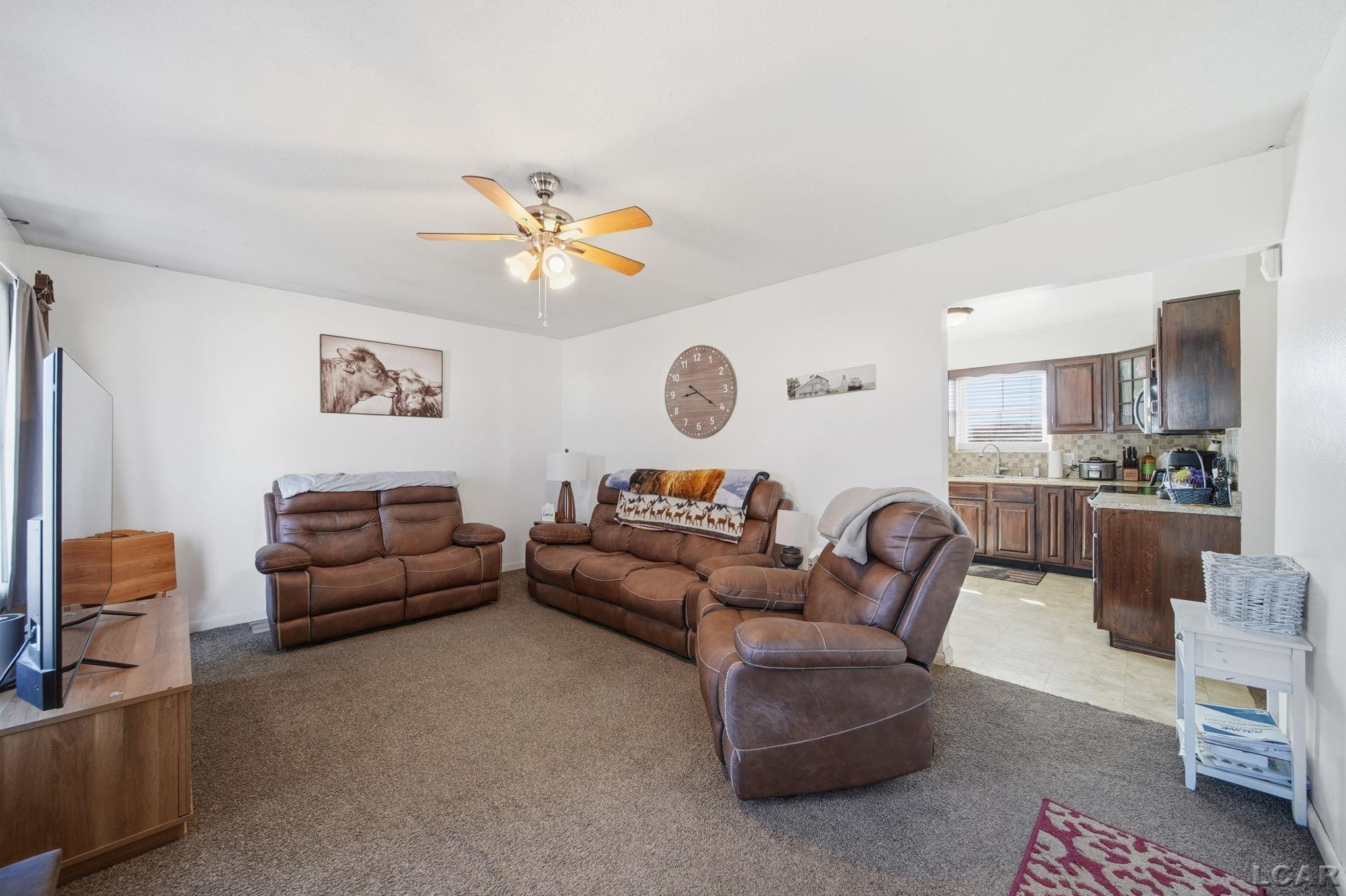 107 Renfrew Avenue, Adrian, MI 49221 — Photo 6