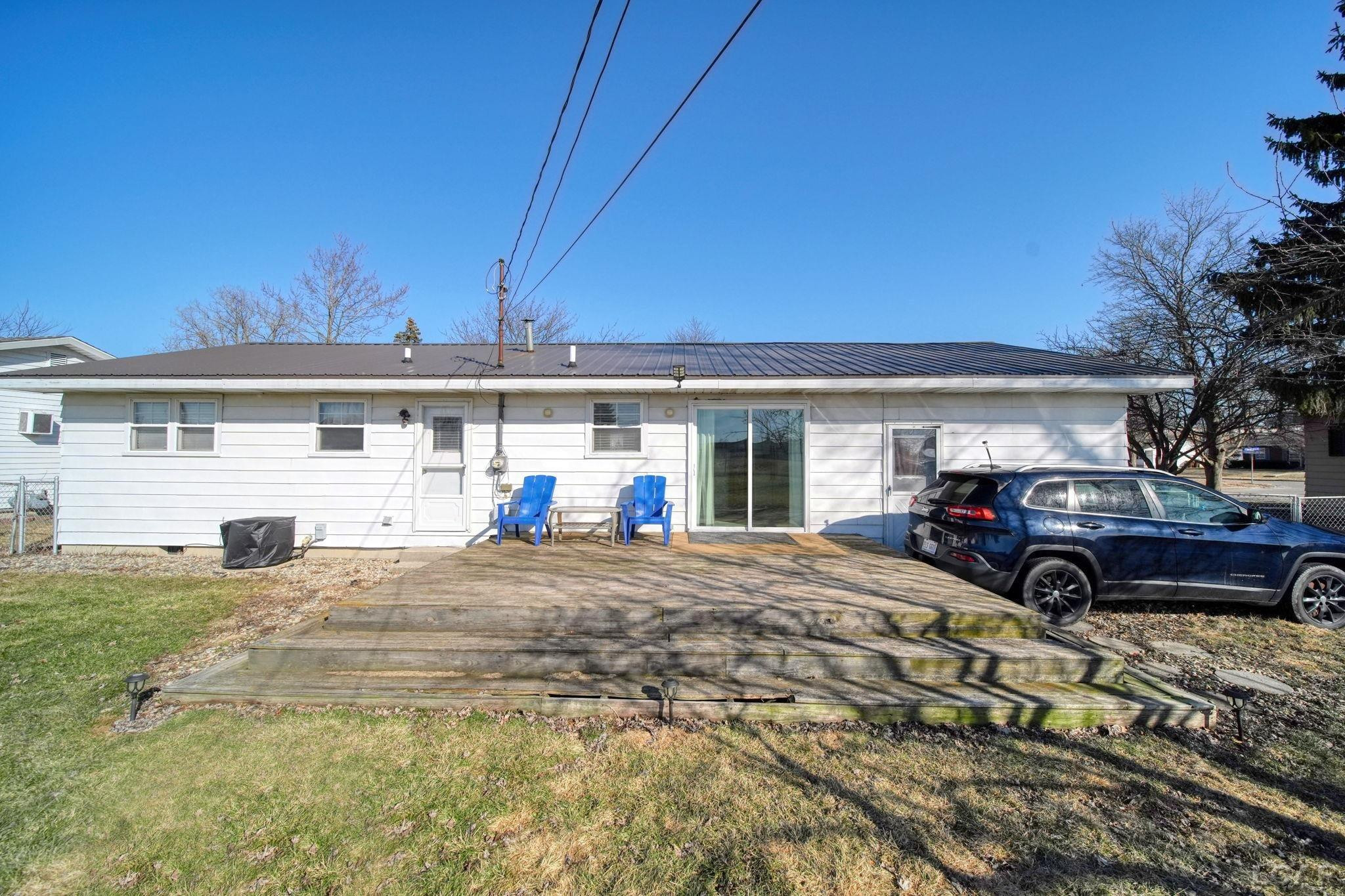107 Renfrew Avenue, Adrian, MI 49221 — Photo 22