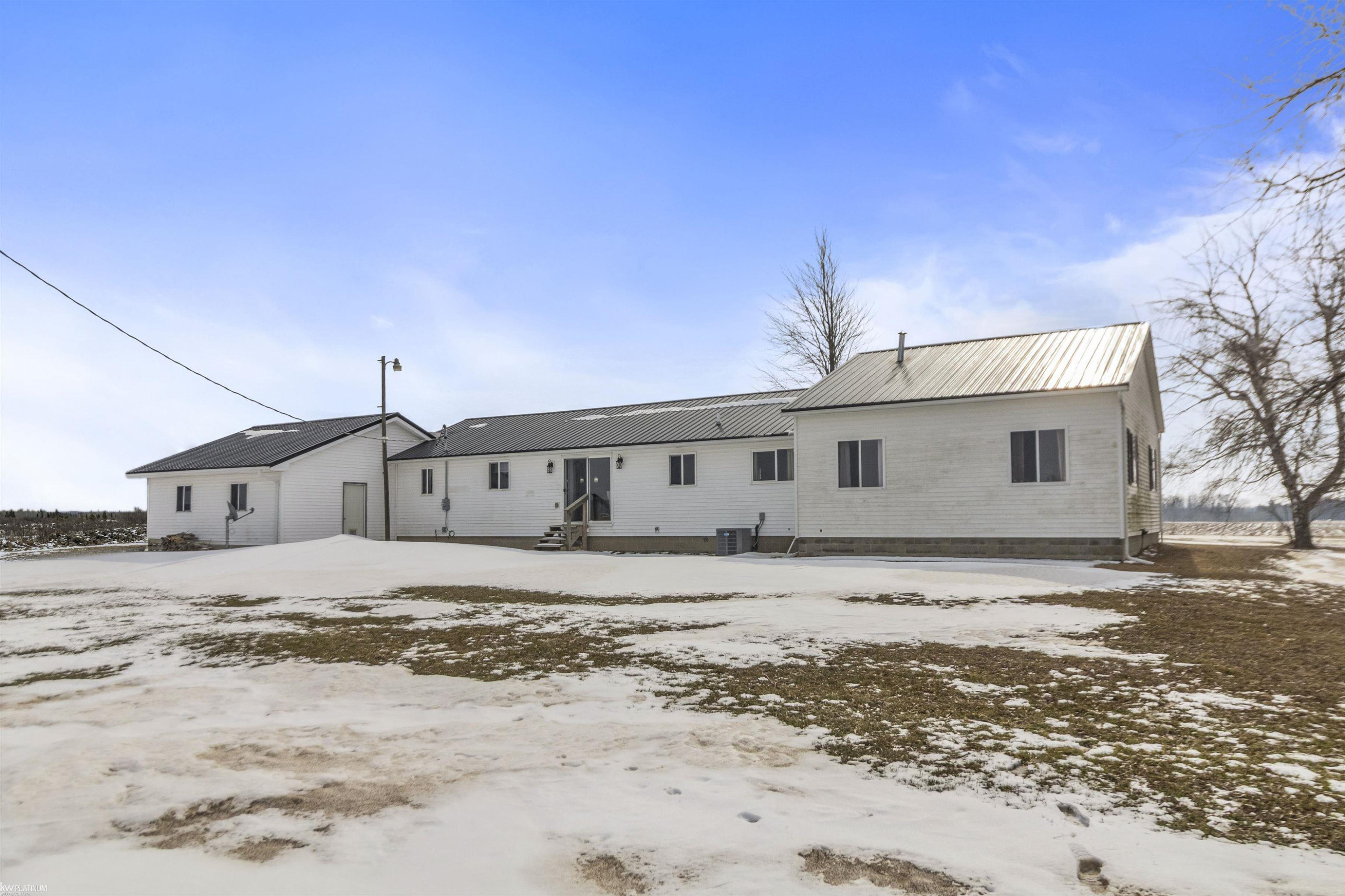 4521 Stone Road, Deckerville, MI 48427 — Photo 3