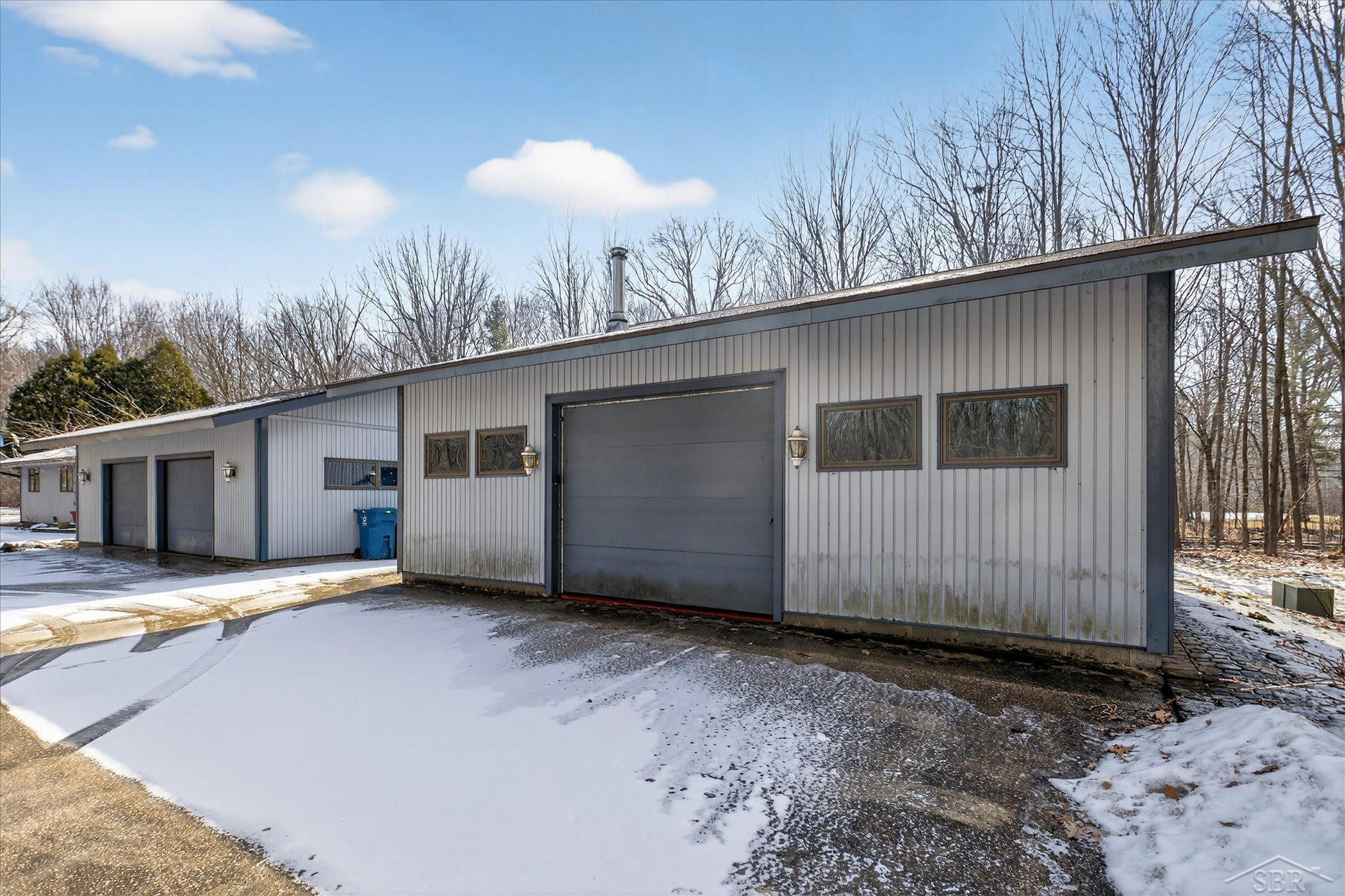 2852 E Leisure Lane, Midland, MI 48640 — Photo 5