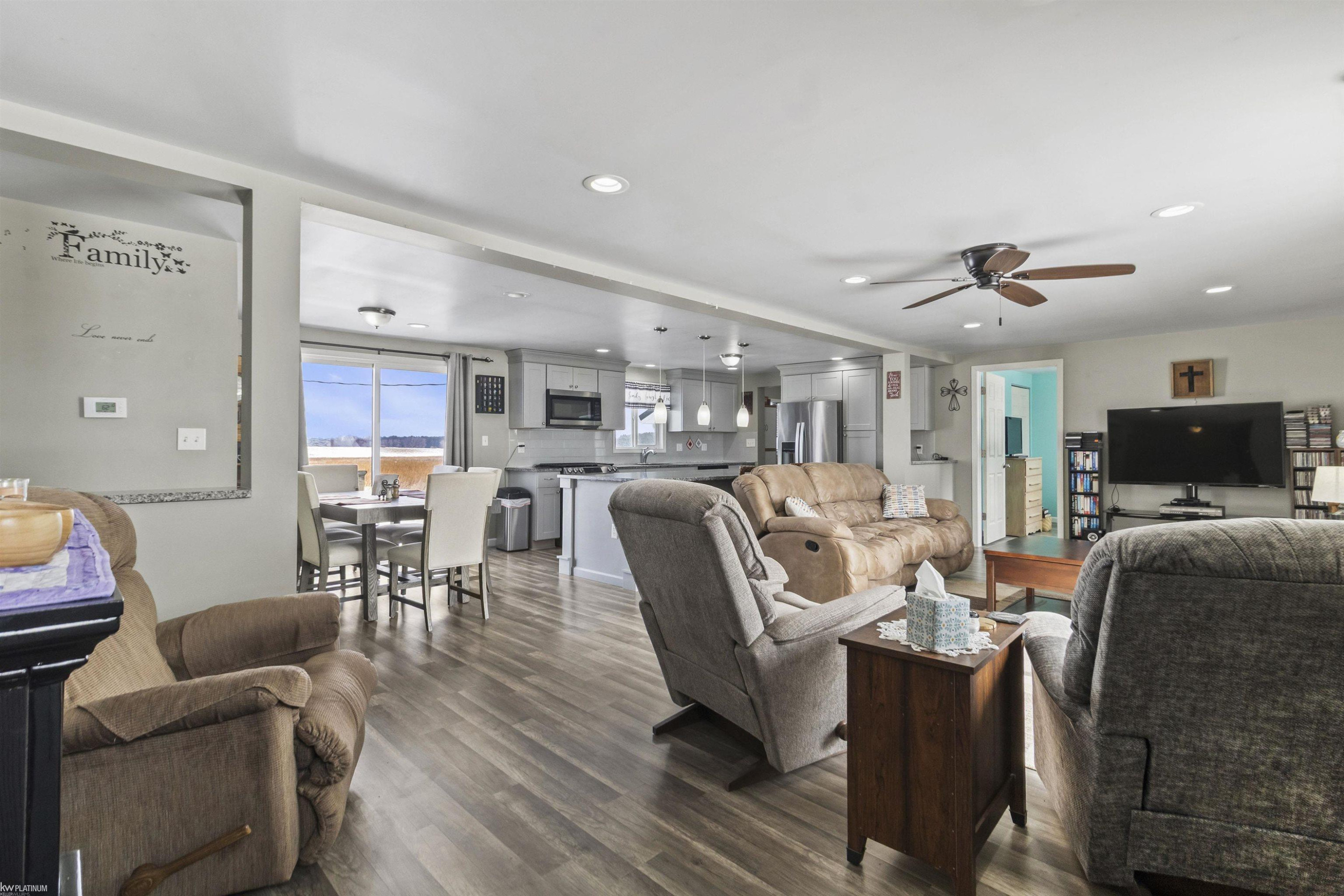 4521 Stone Road, Deckerville, MI 48427 — Photo 5