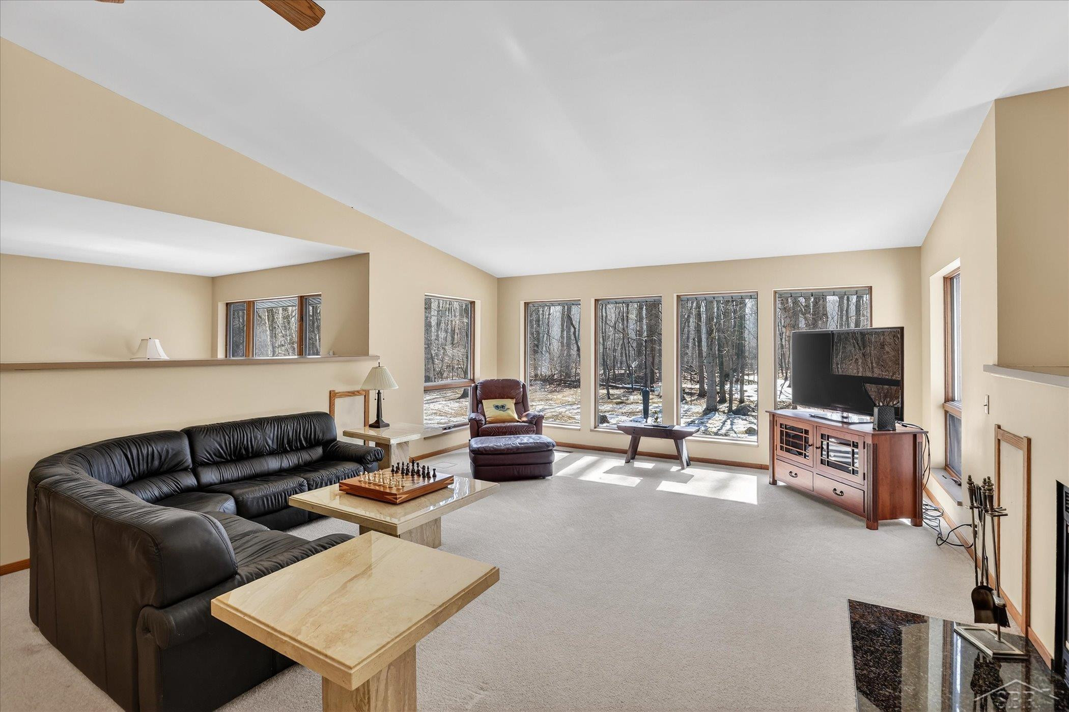 2852 E Leisure Lane, Midland, MI 48640 — Photo 7