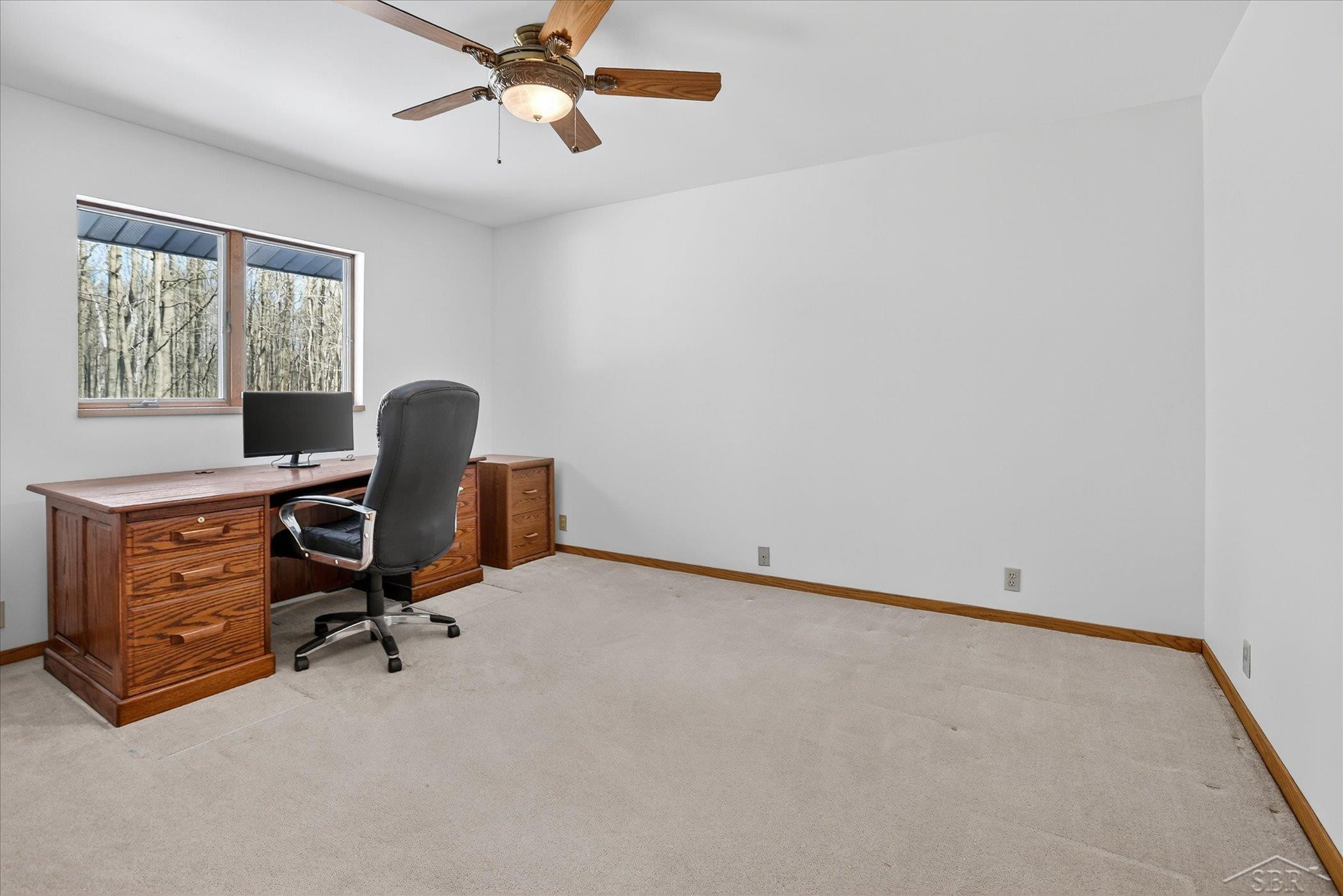 2852 E Leisure Lane, Midland, MI 48640 — Photo 41