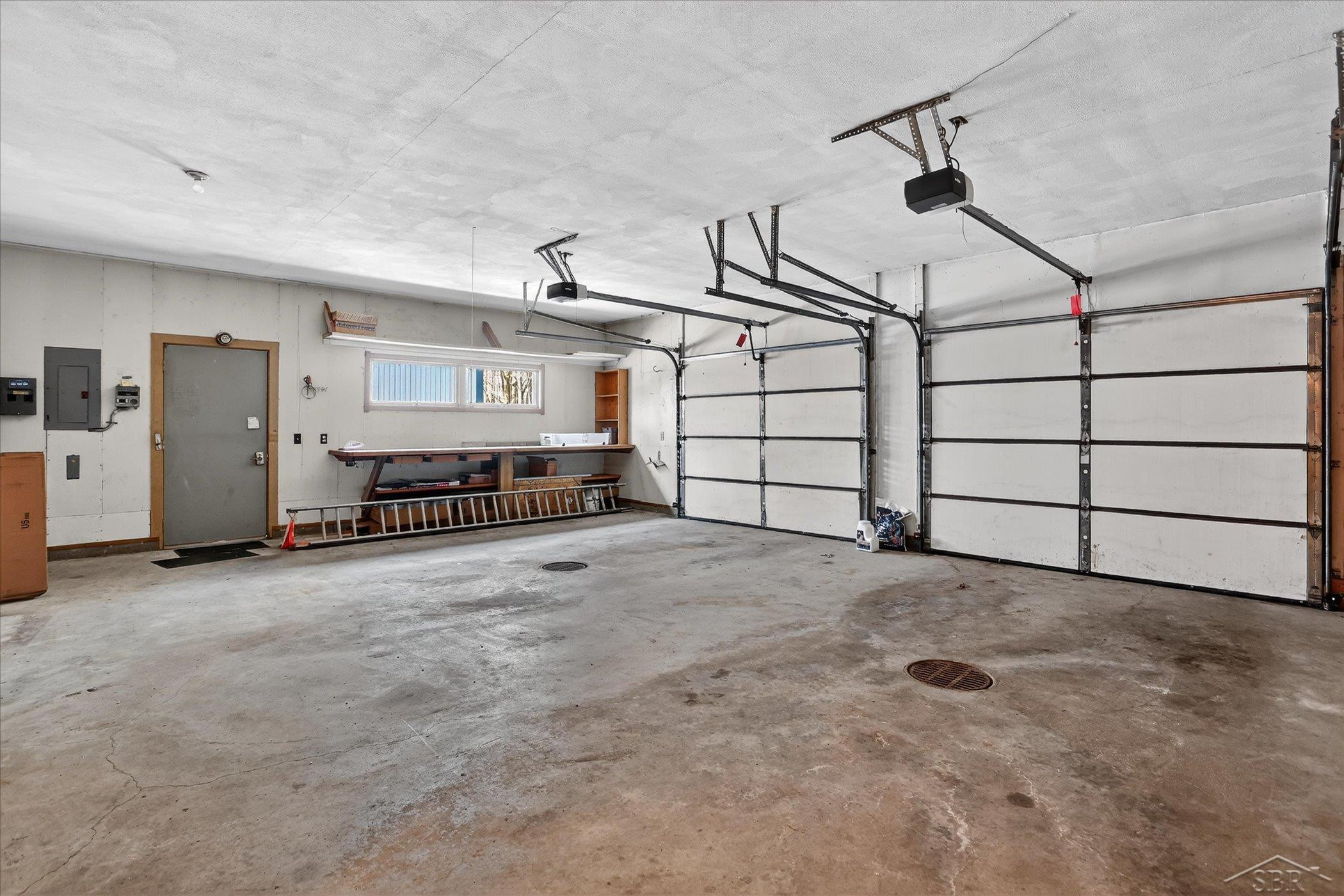 2852 E Leisure Lane, Midland, MI 48640 — Photo 56