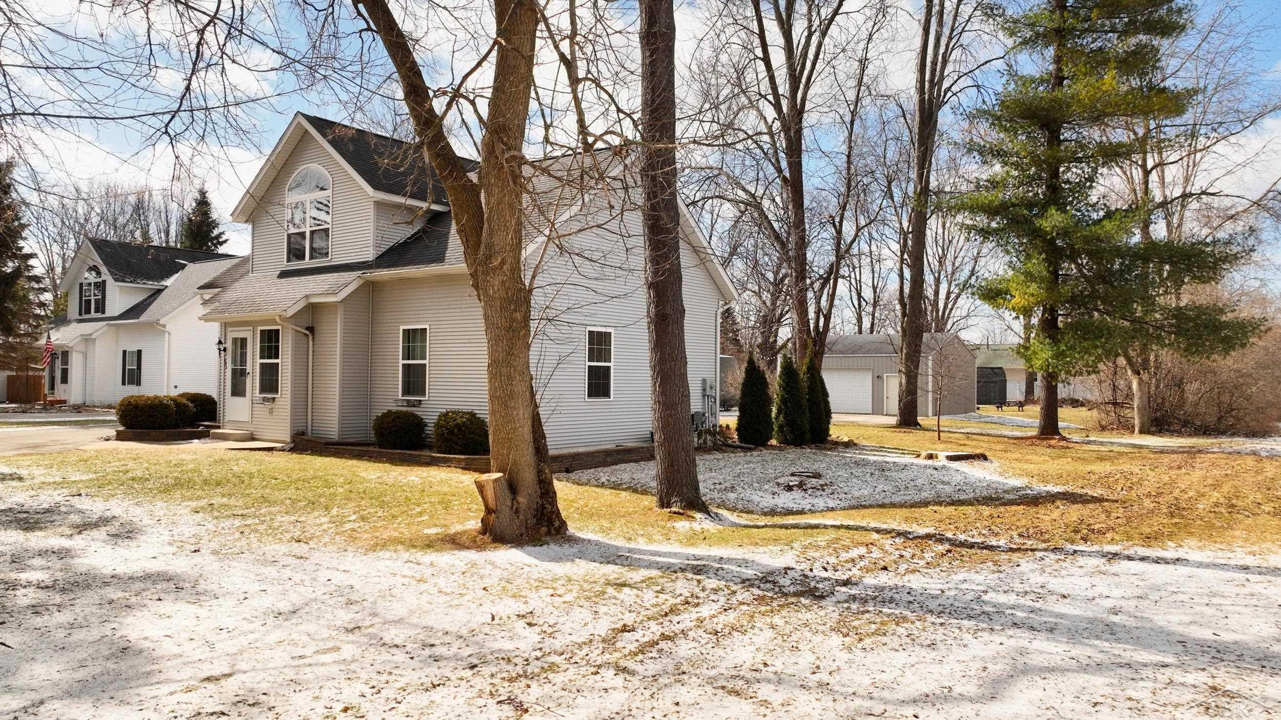 640 Lutzke Road, Saginaw, MI 48609 — Photo 33