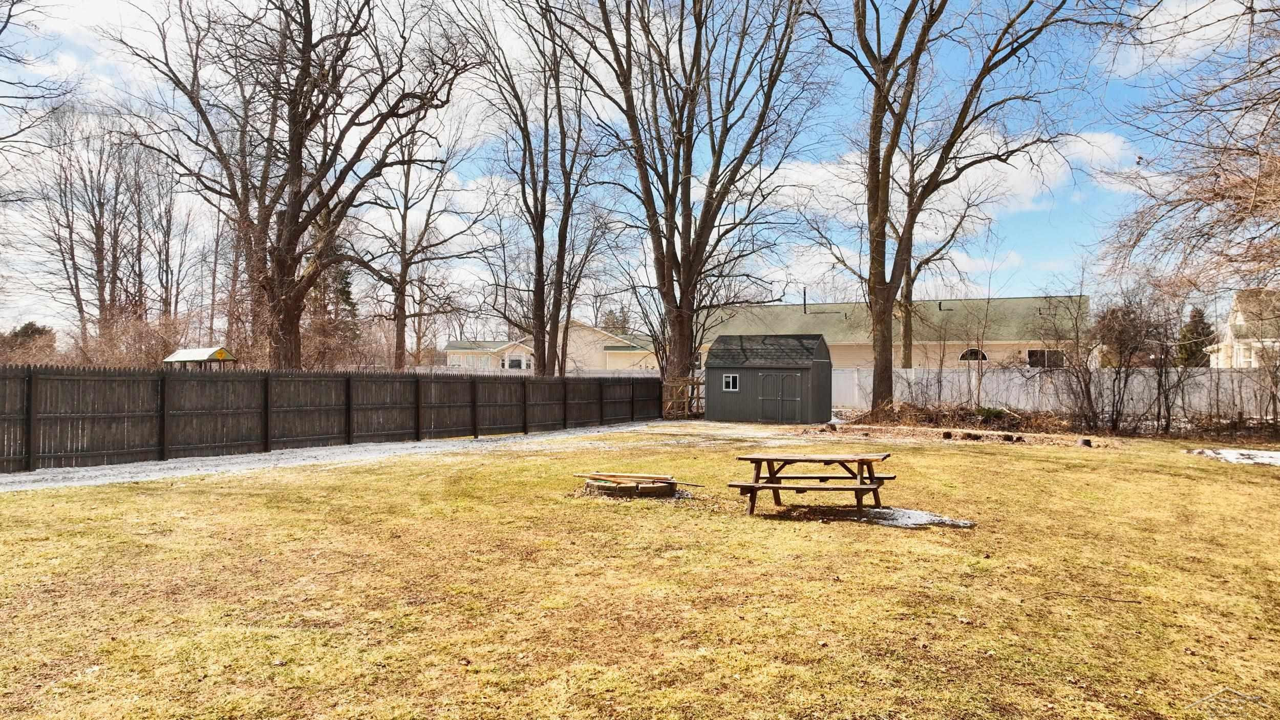 640 Lutzke Road, Saginaw, MI 48609 — Photo 37