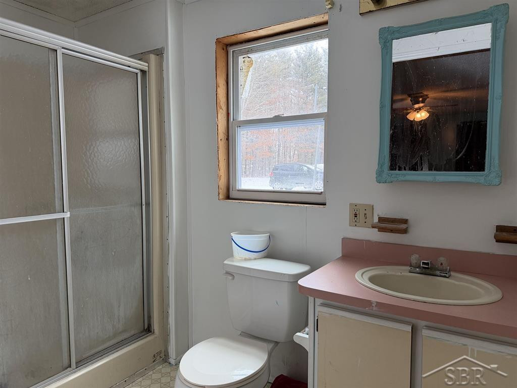 593 W Kessler Court, Sanford, MI 48657 — Photo 17