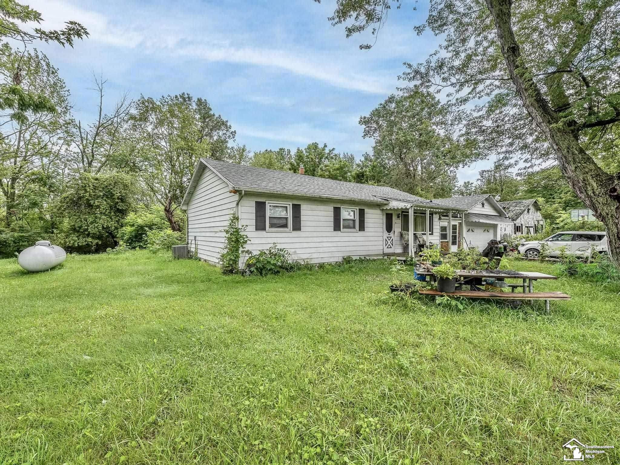 9089 S Telegraph Road, Temperance, MI 48182 — Photo 2