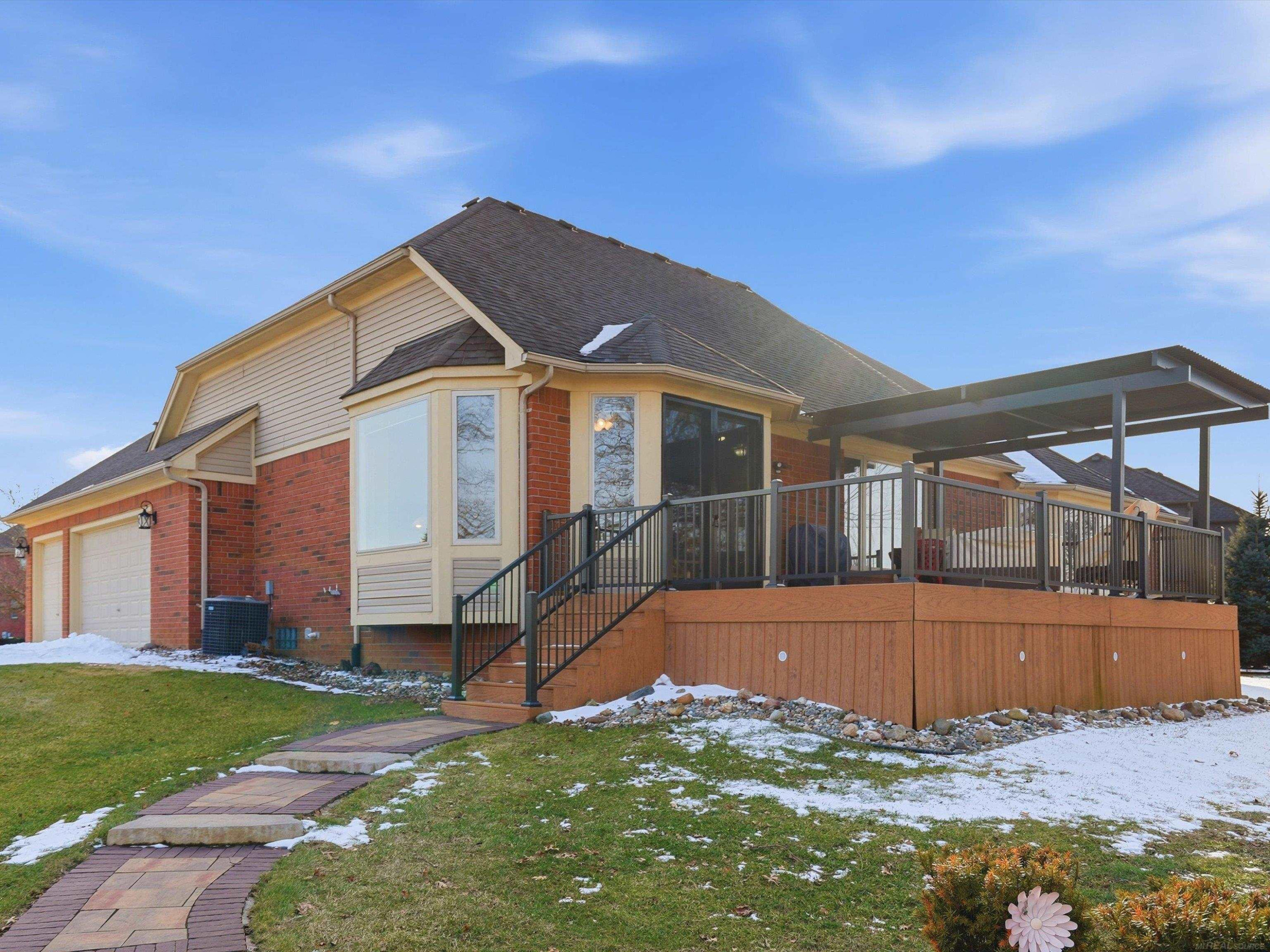 7175 N Georgetowne, MI 48095 — Photo 4