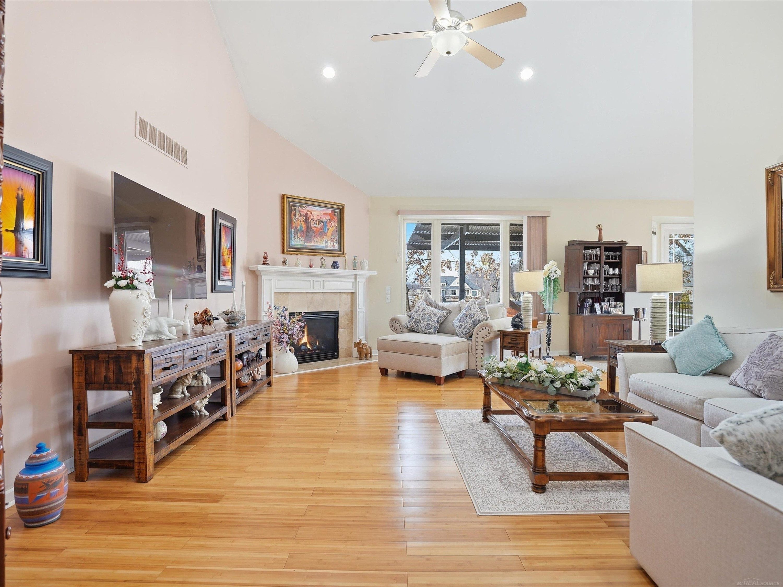 7175 N Georgetowne, MI 48095 — Photo 7