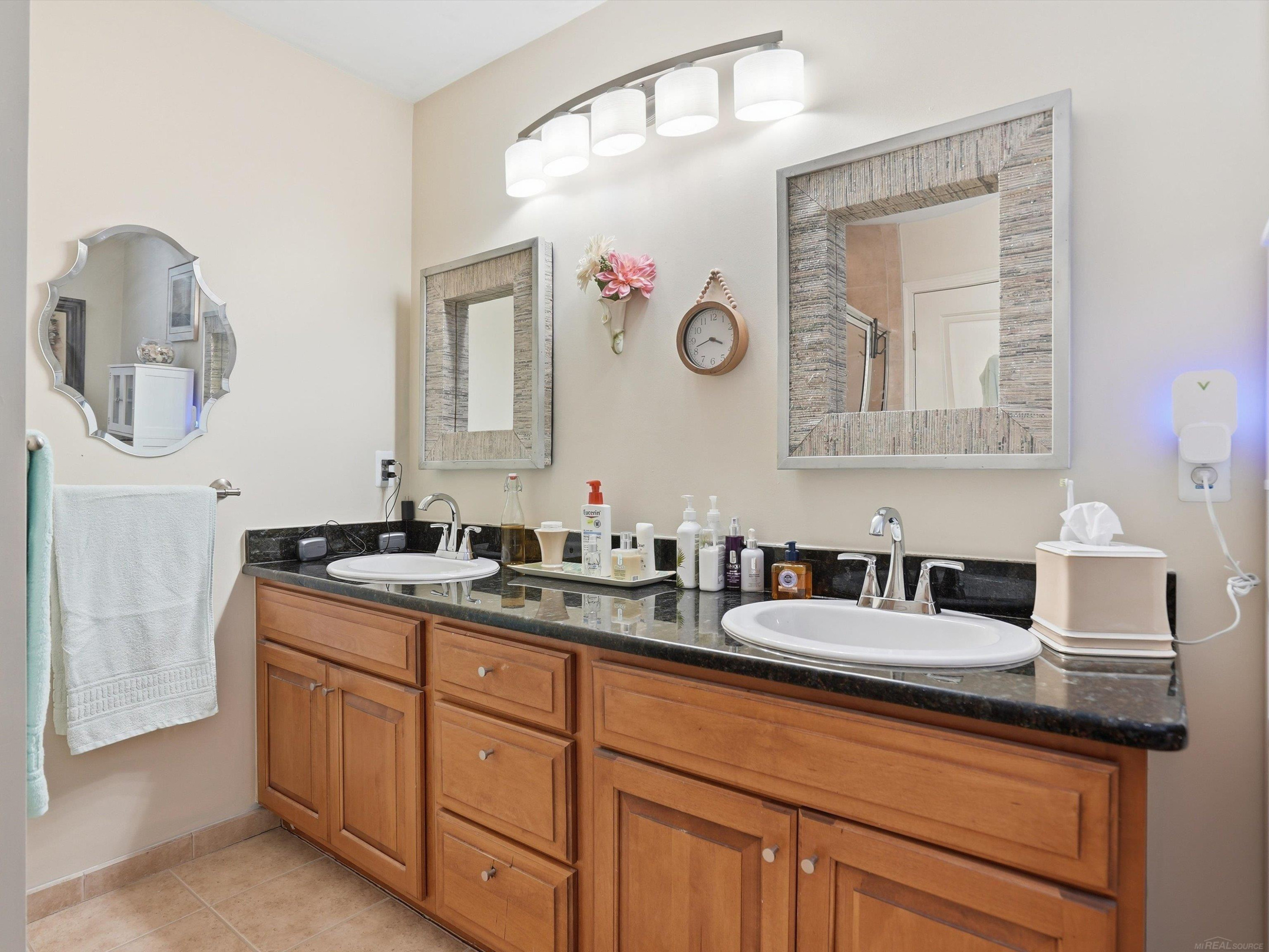 7175 N Georgetowne, MI 48095 — Photo 25