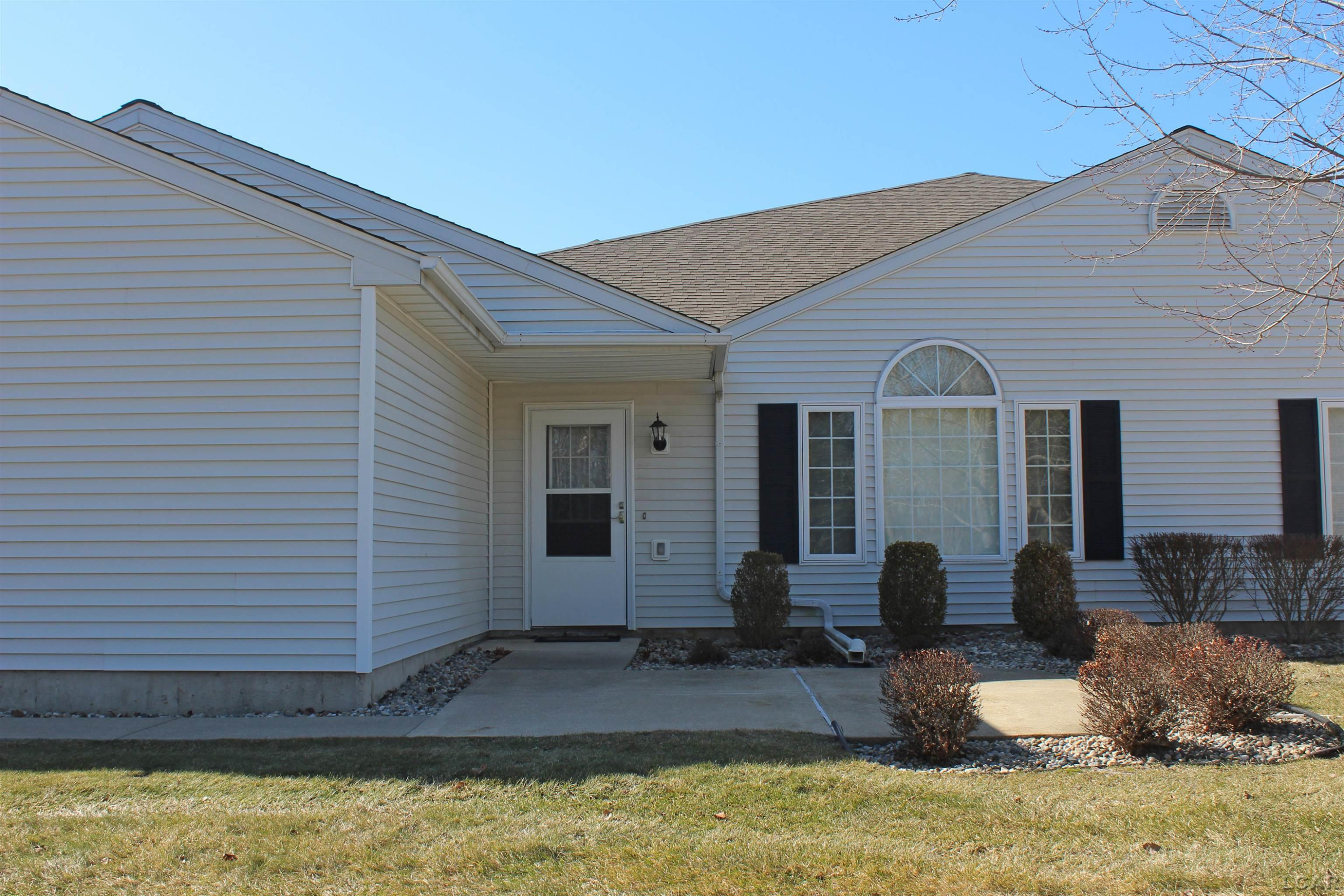 1003 Carriage Drive, Tecumseh, MI 49286 — front exterior