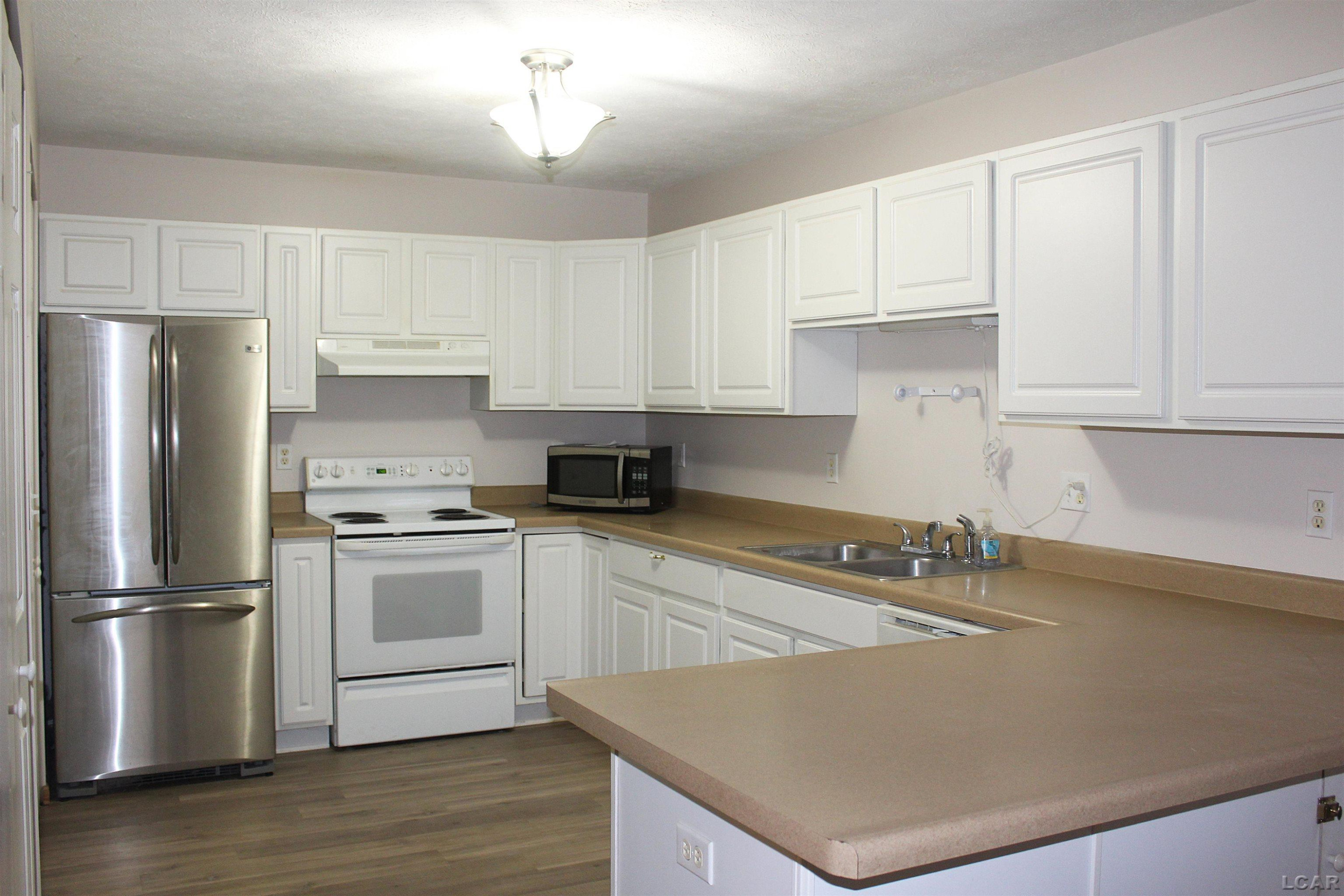 1003 Carriage Drive, Tecumseh, MI 49286 — Photo 5