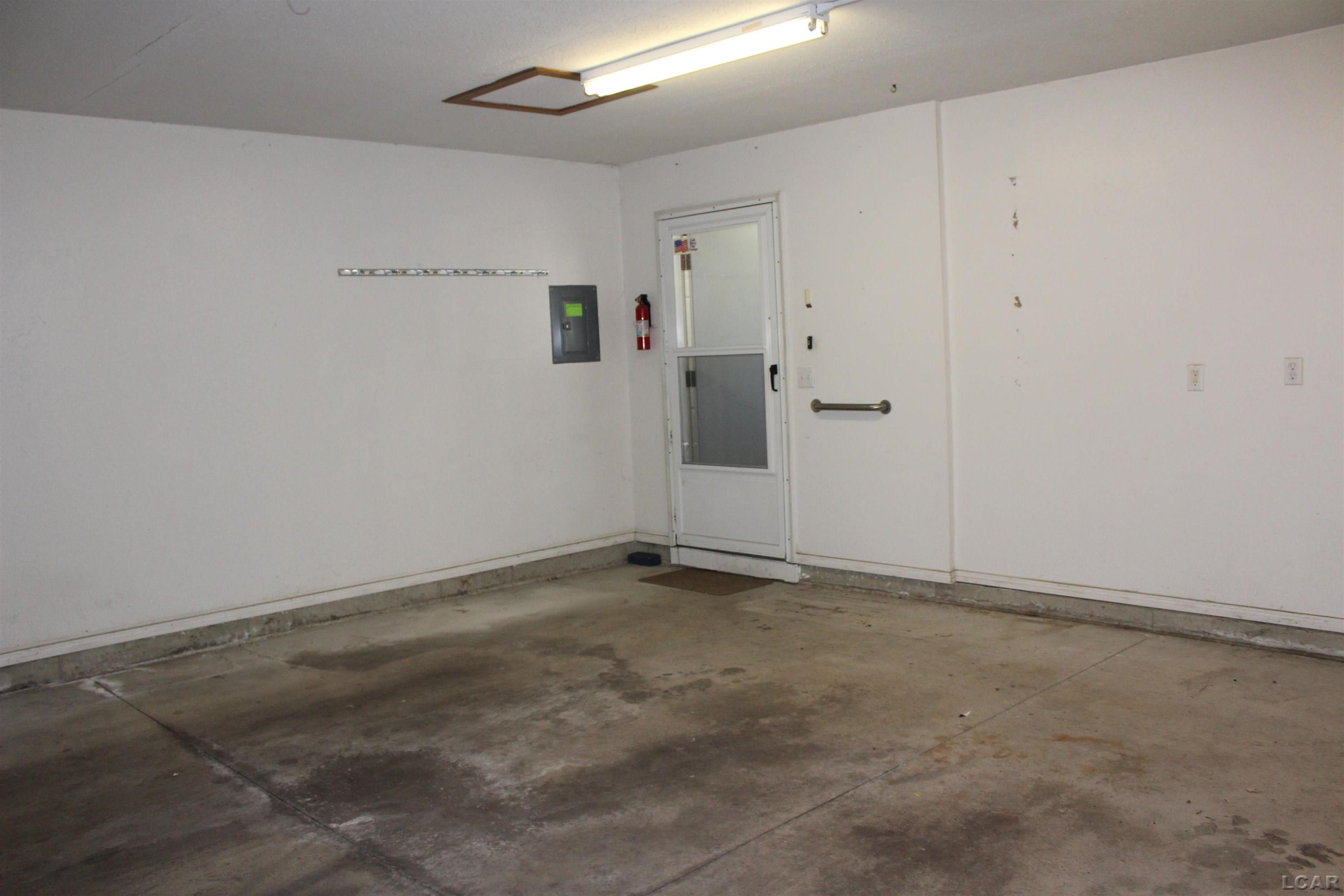1003 Carriage Drive, Tecumseh, MI 49286 — Photo 14