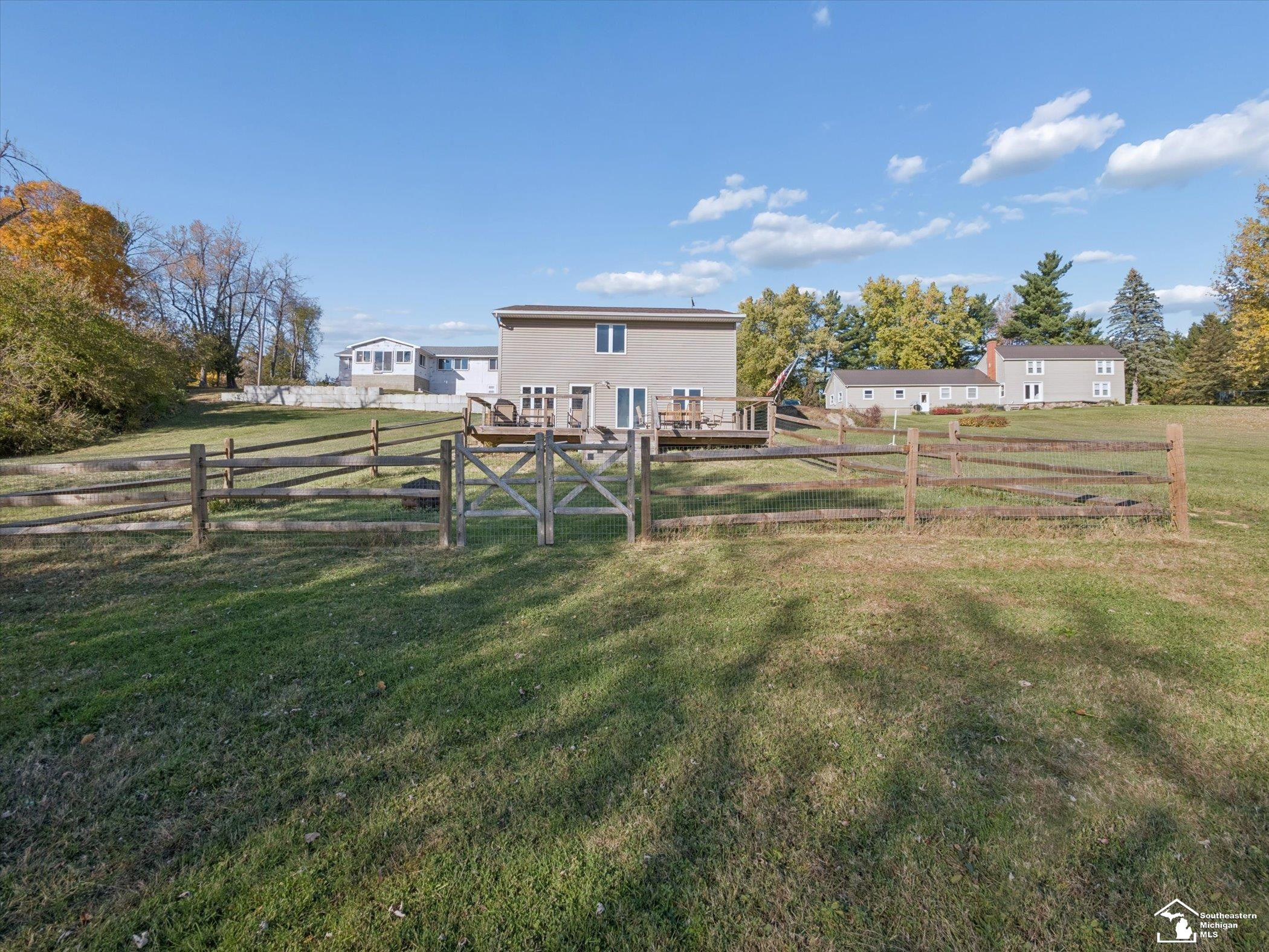 7302 N Lakeview Drive, Hillsdale, MI 49242 — Photo 41